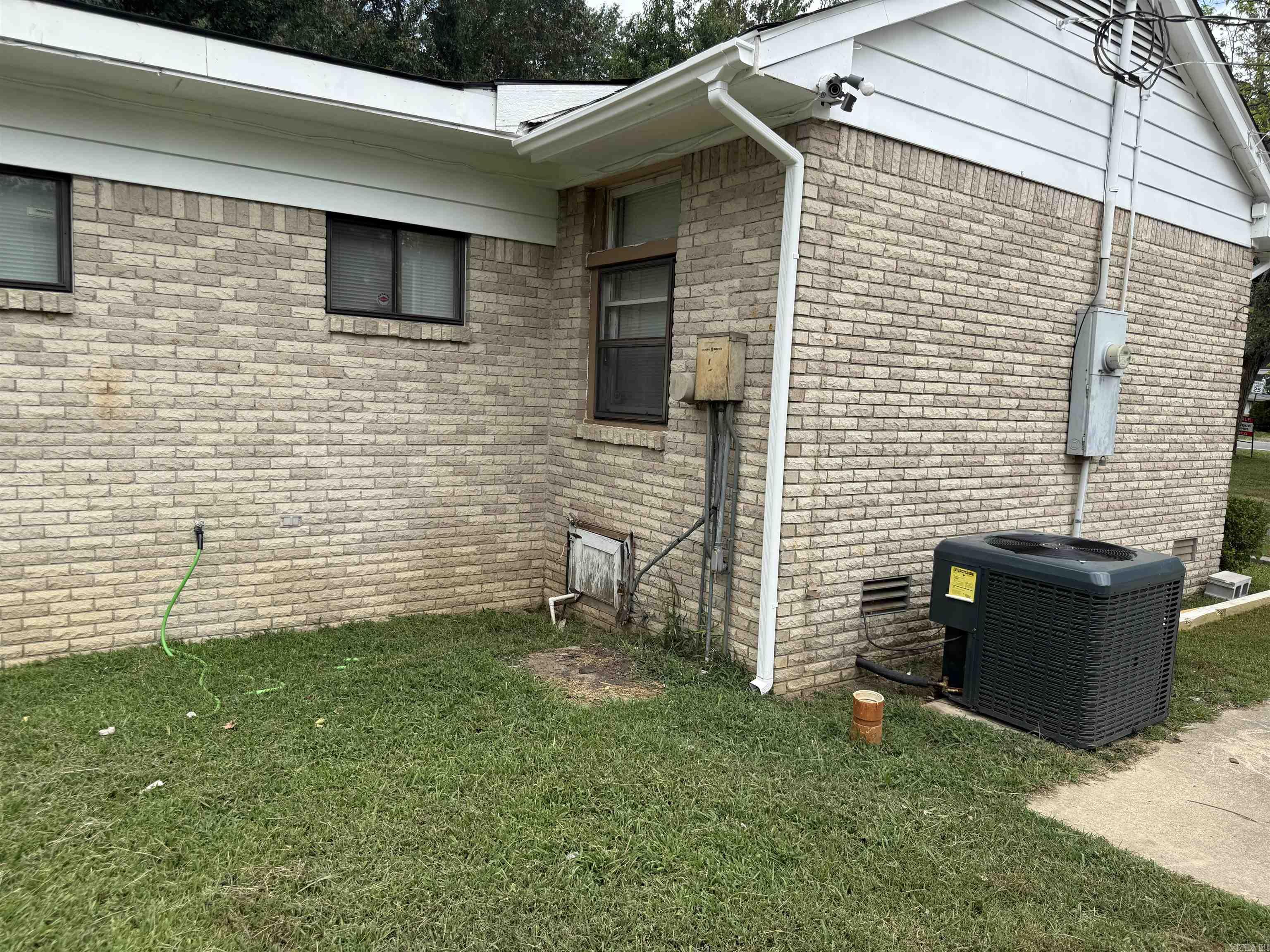 5303 W 57th  Little Rock, AR