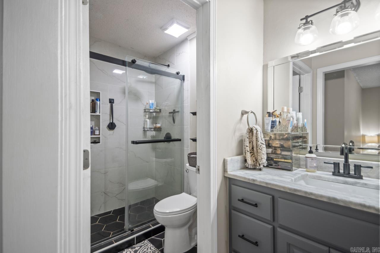 19 Pinto Point Little Rock, AR 72211