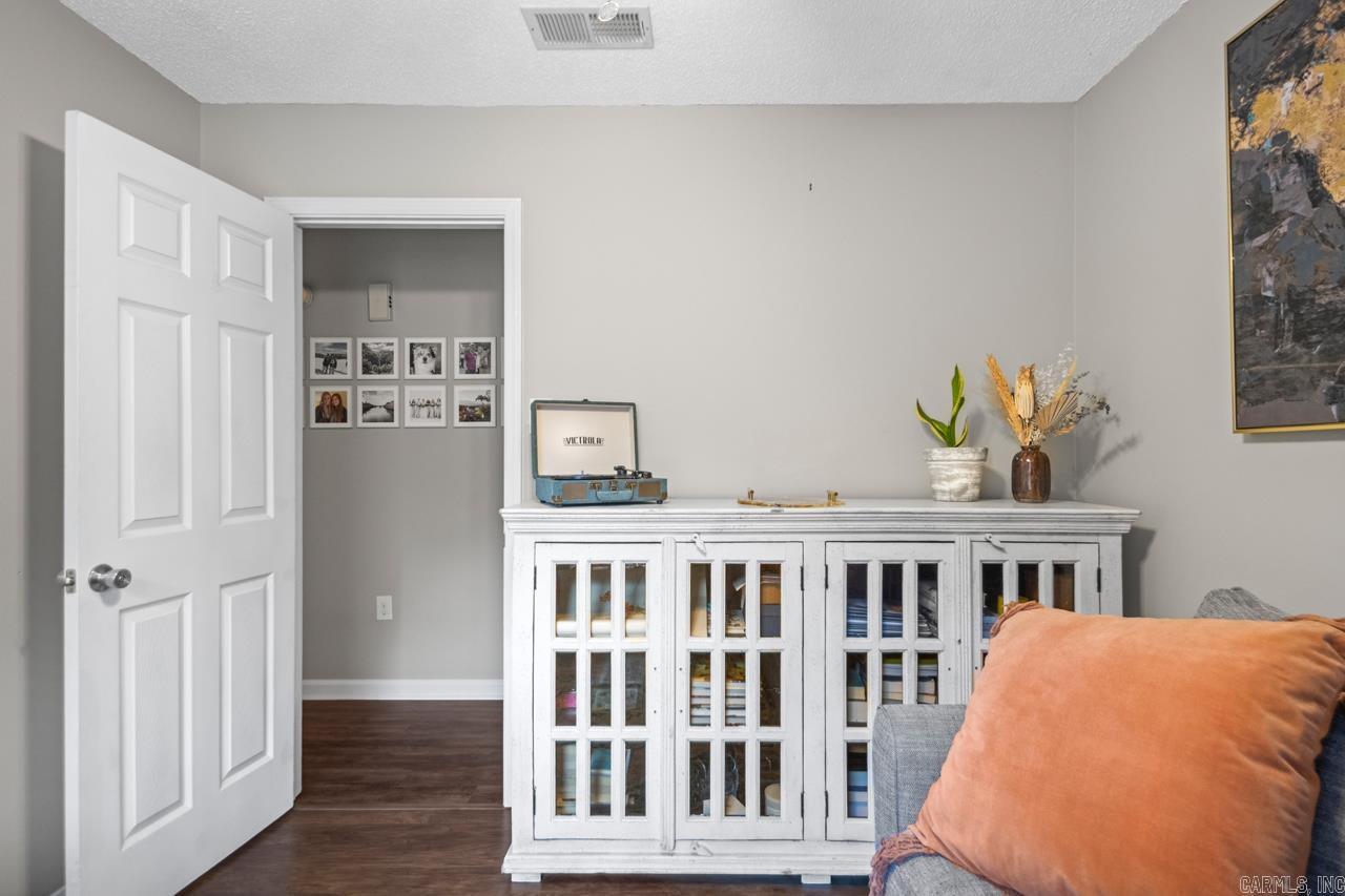 19 Pinto Point Little Rock, AR 72211
