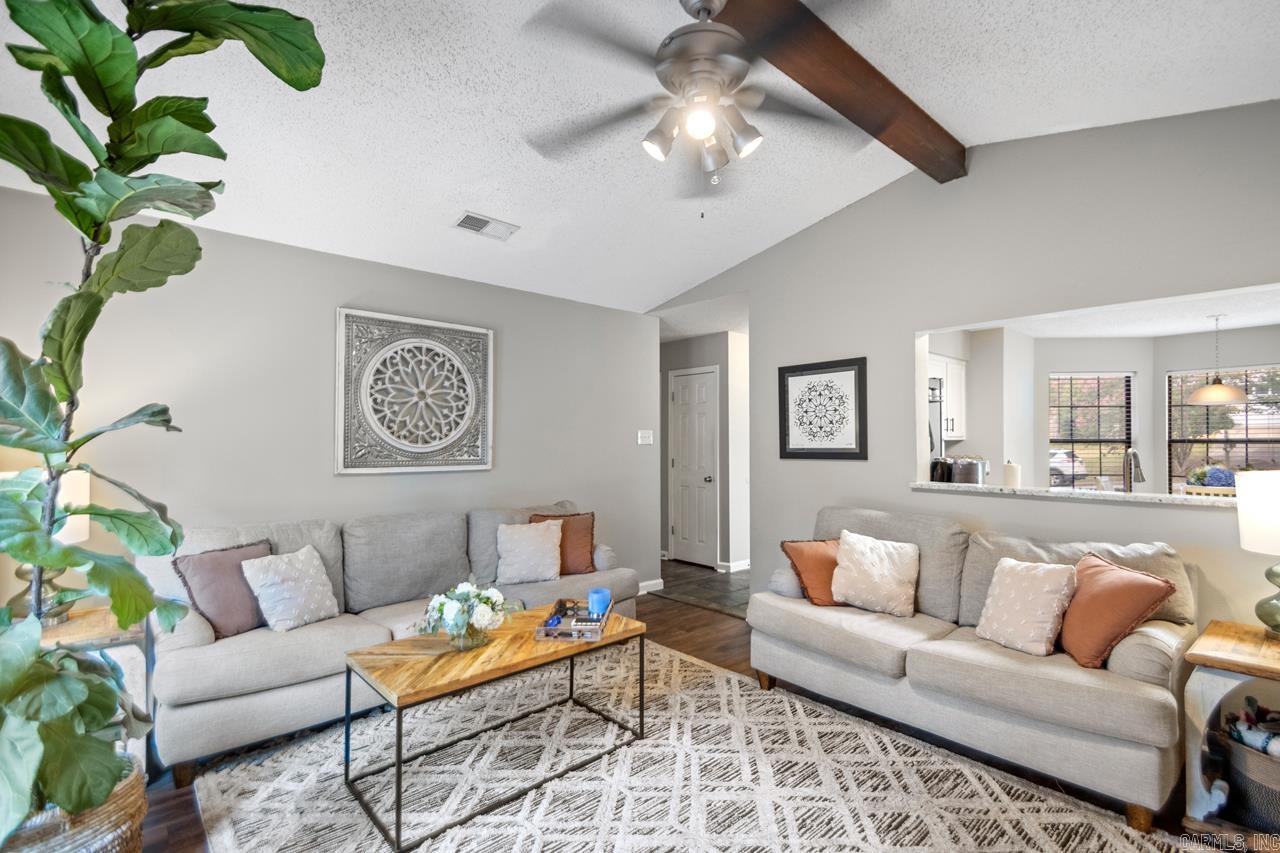 19 Pinto Point Little Rock, AR 72211