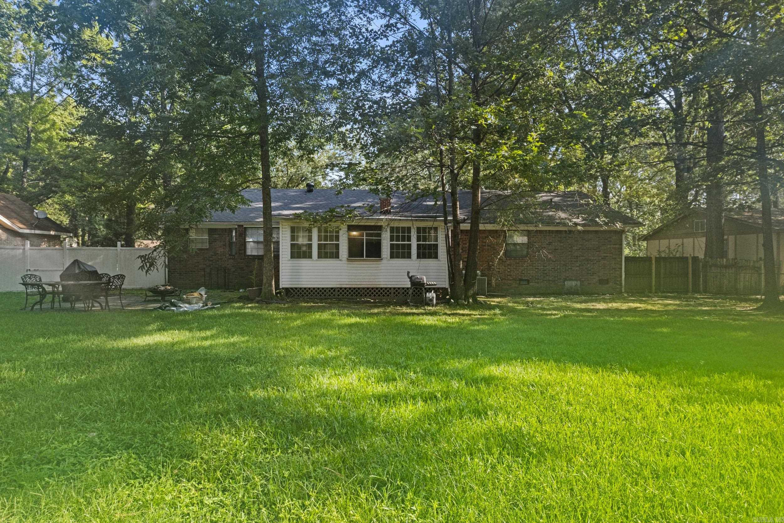 107 Foxdell  Jacksonville, AR