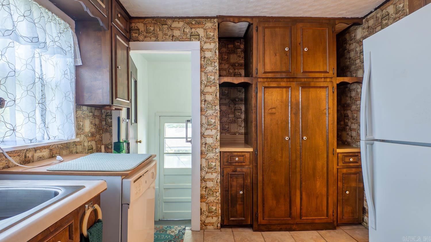 855 Archer Street  Mammoth Spring, AR