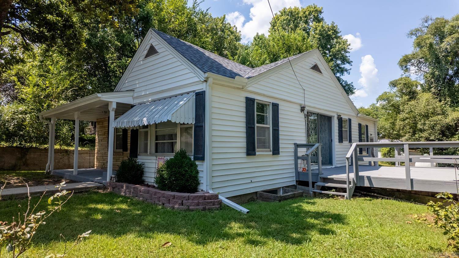 855 Archer Street  Mammoth Spring, AR