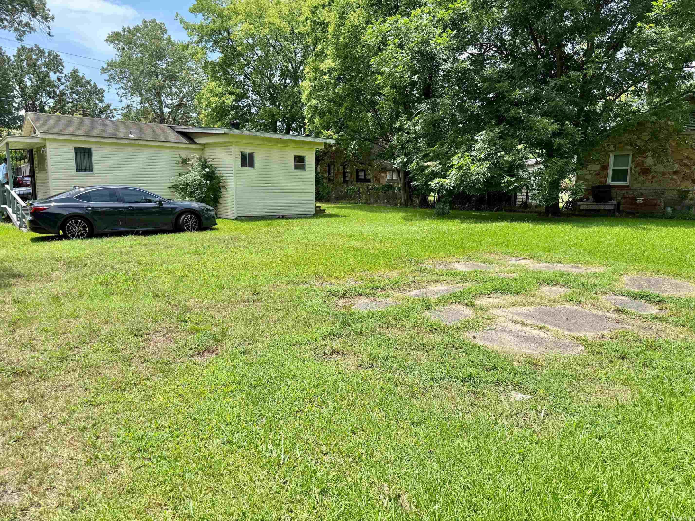 1213 W 18th  North Little Rock, AR