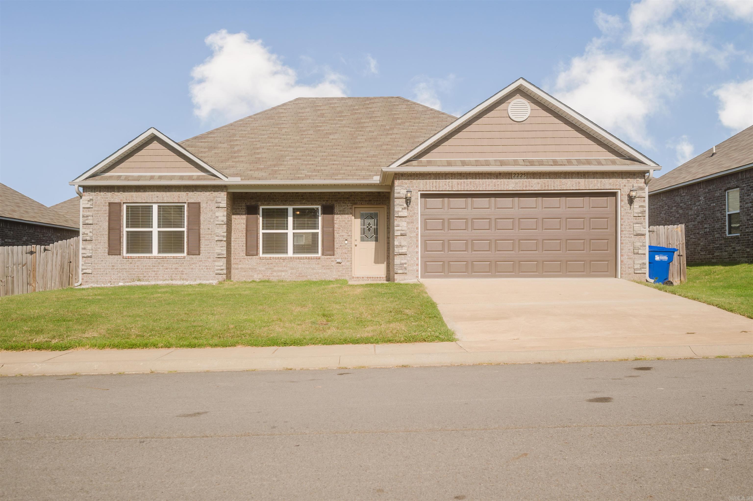 2225 Mary Alice Dr  Conway, AR