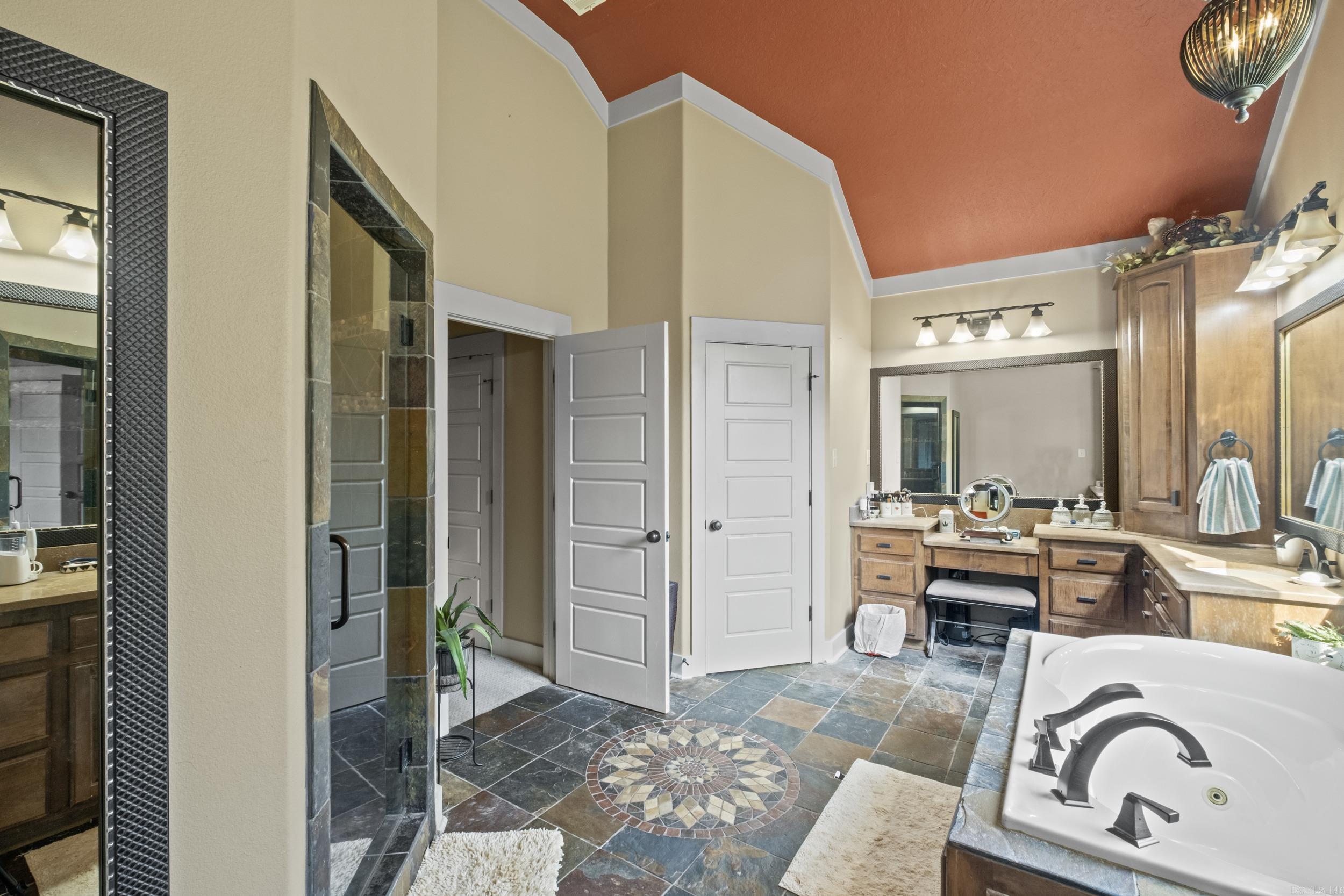 5318 Charles Court Bryant, AR 72022
