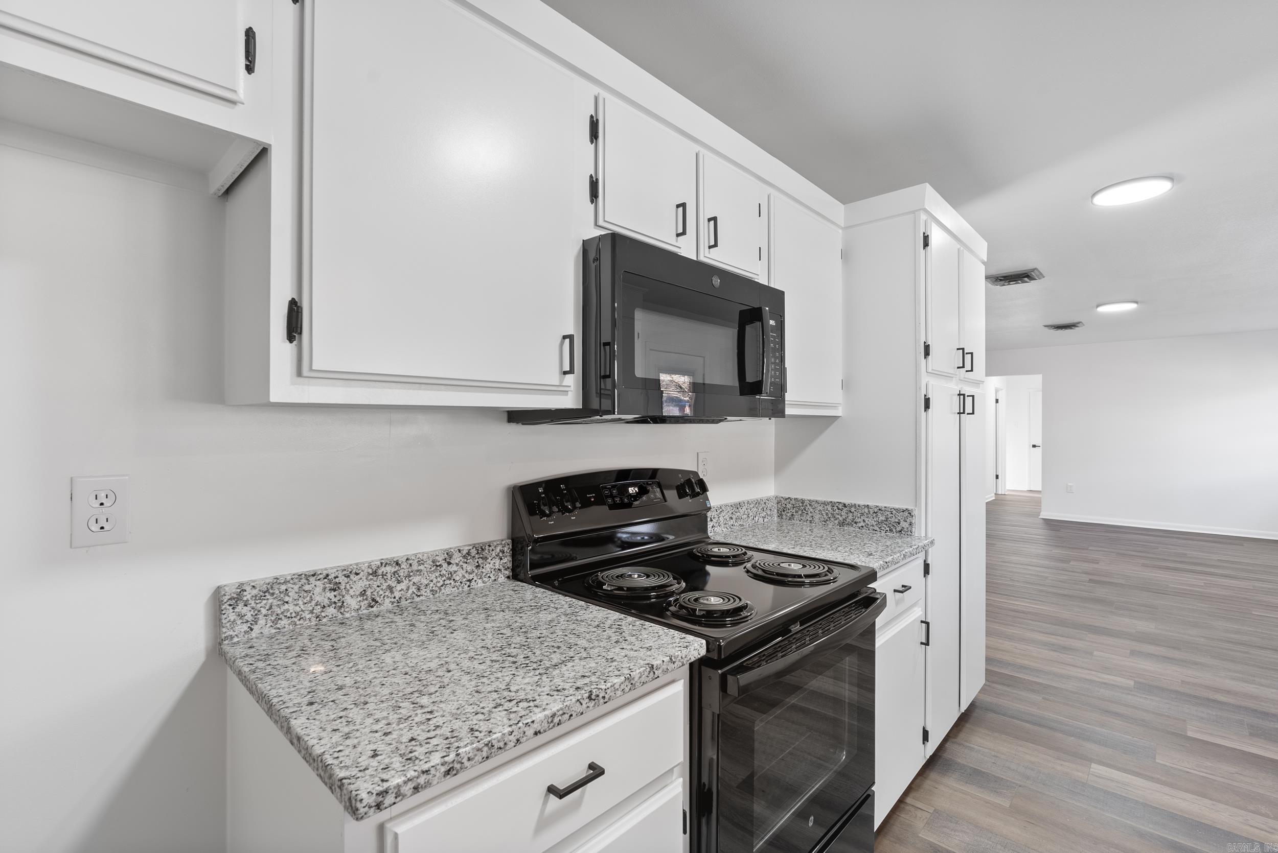 1145 Salem Road Conway, AR 72034