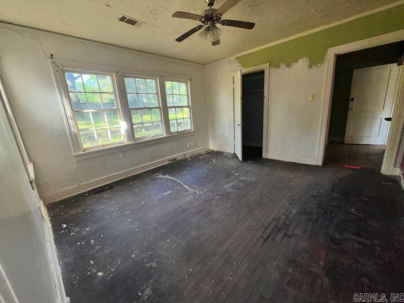 4207 W 15Th St  Little Rock, AR
