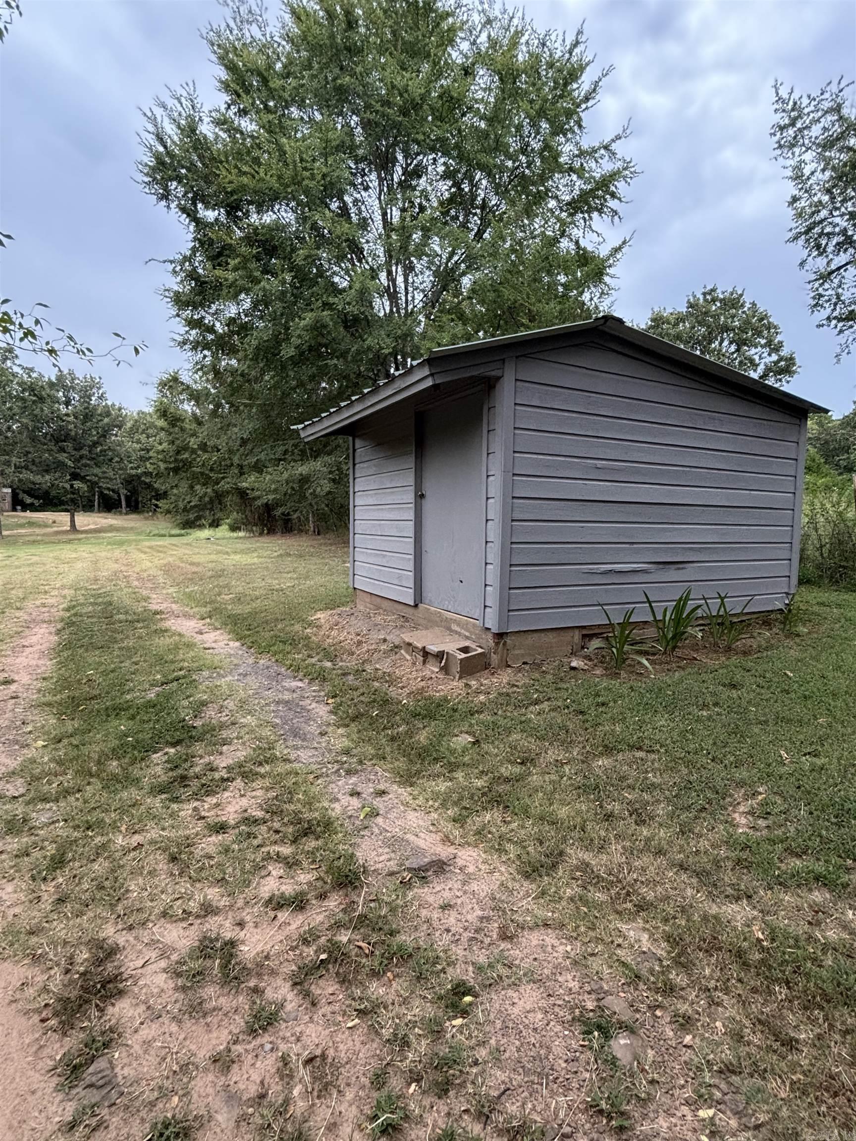 10372 Gum Springs Rd Dardanelle, AR 72834