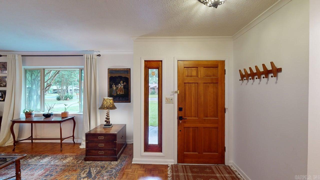 12 Oakdale  Conway, AR
