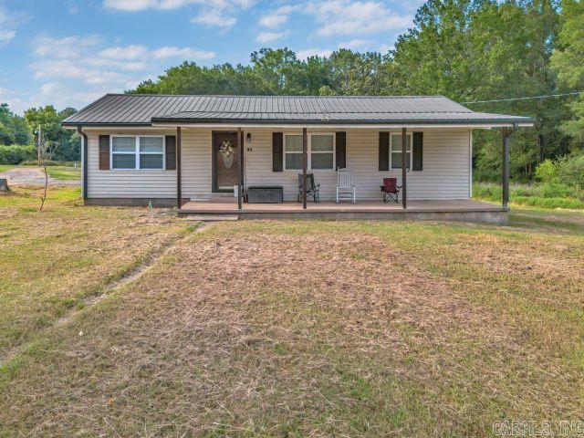 99 Lonoke Rd Morrilton, AR 72110