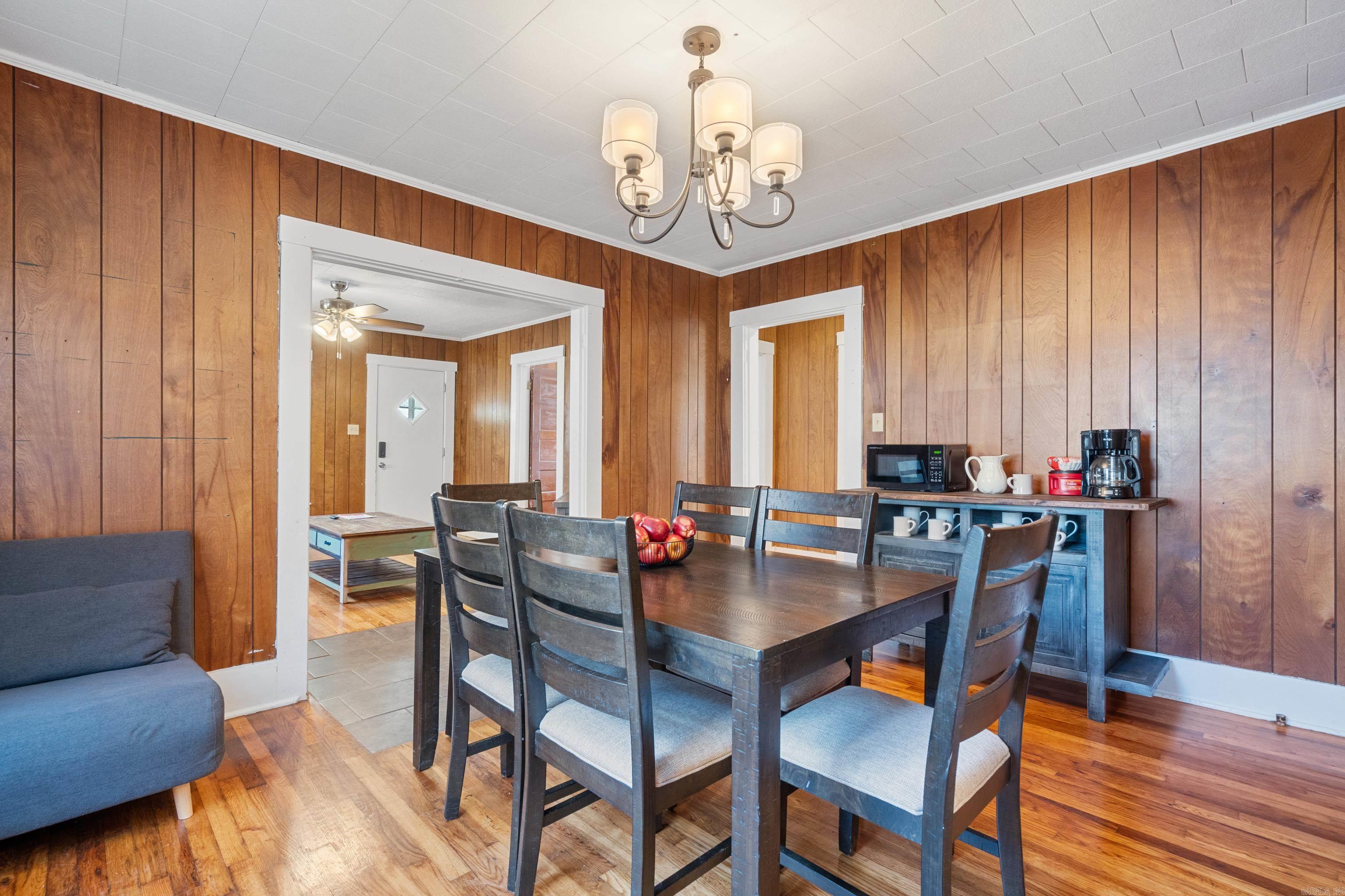 121 Pullman Street Hot Springs, AR 71901