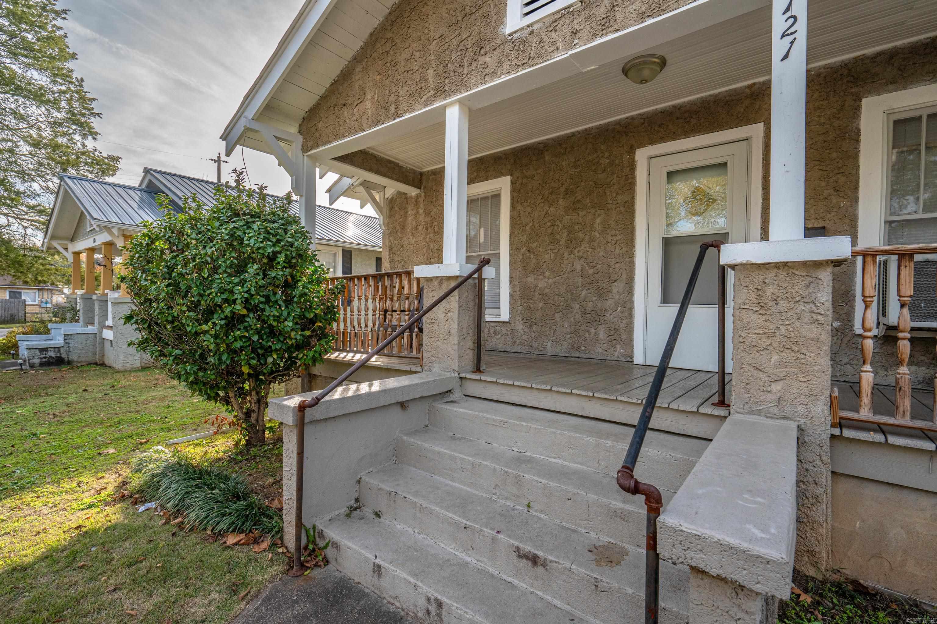 121 Pullman Street Hot Springs, AR 71901