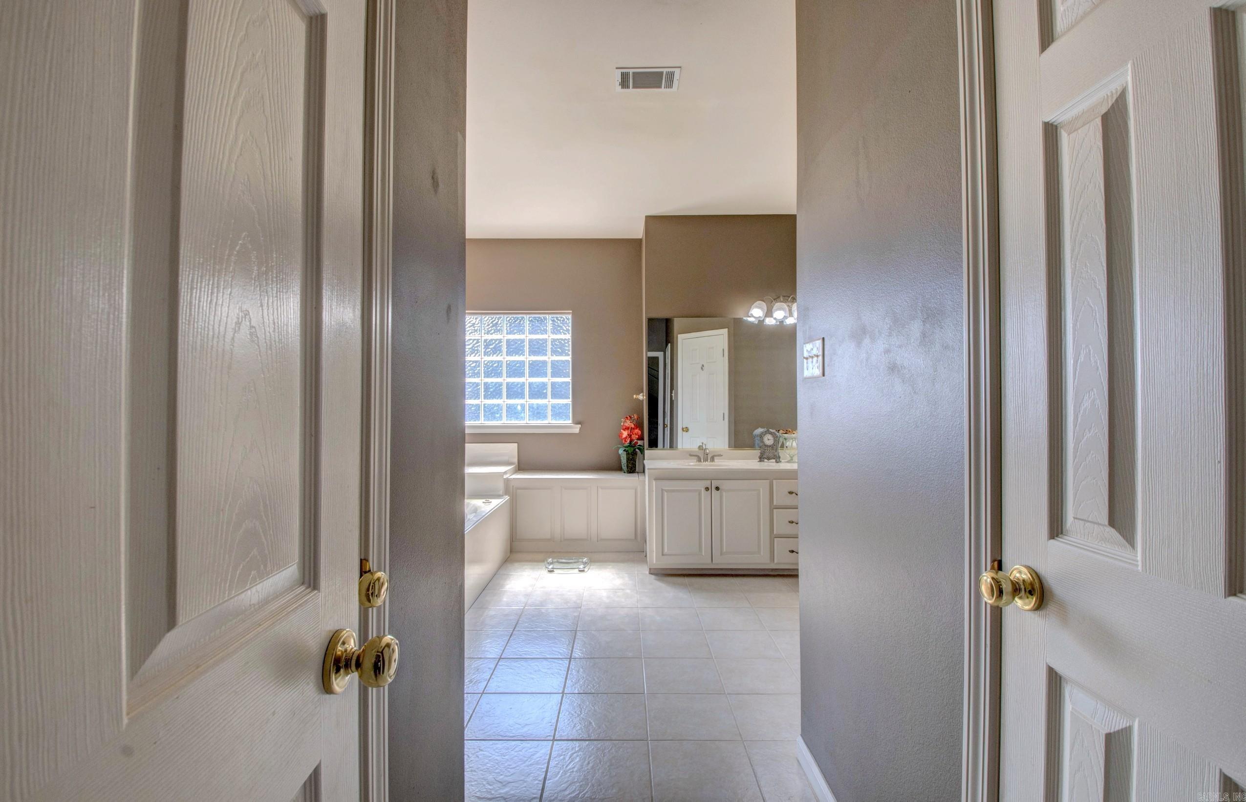 2223 Byron  Bryant, AR