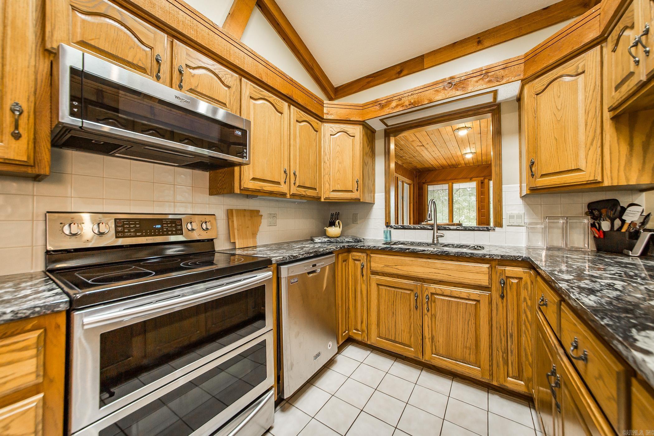 242 Snead  Fairfield Bay, AR