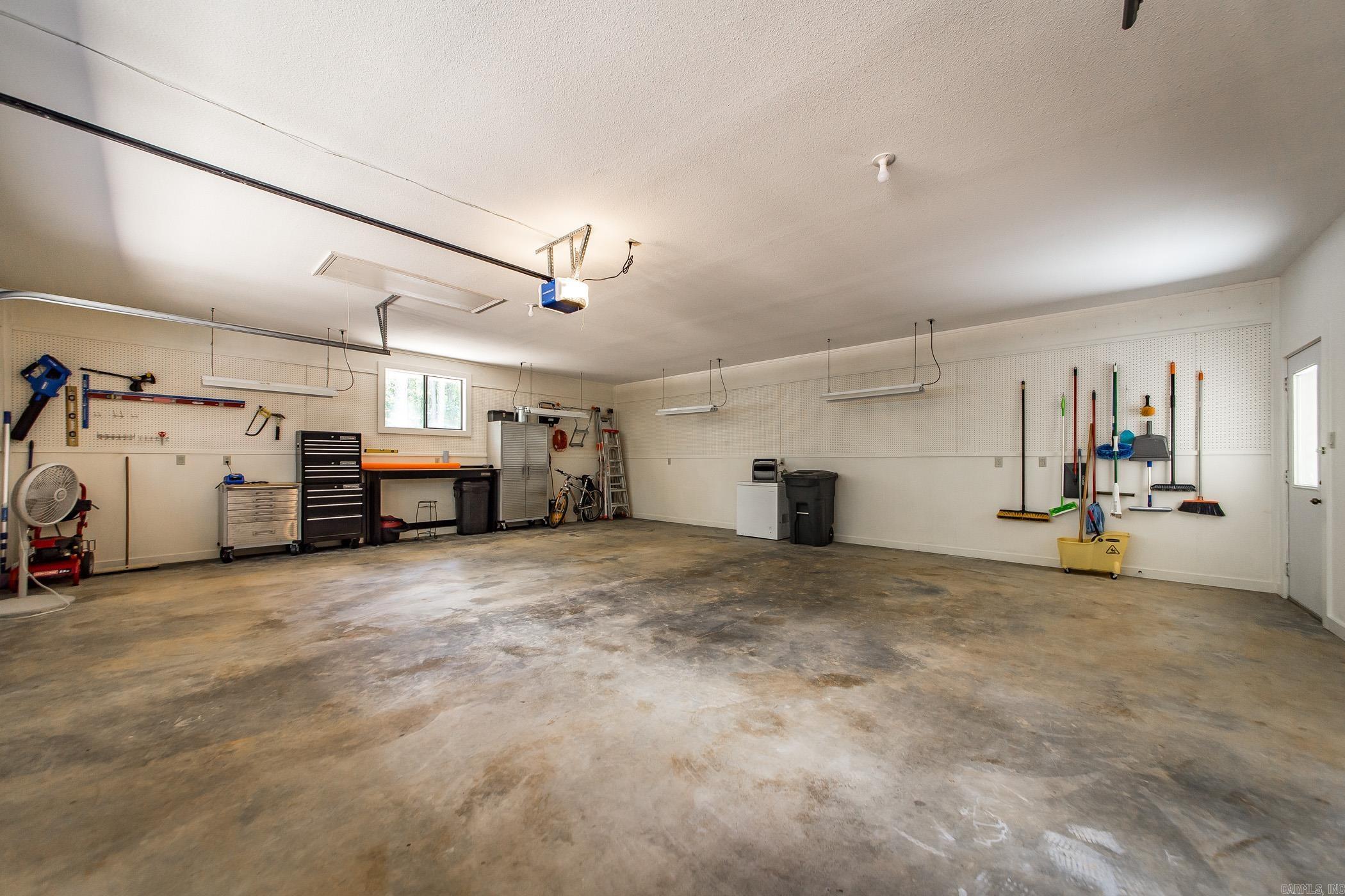 242 Snead  Fairfield Bay, AR