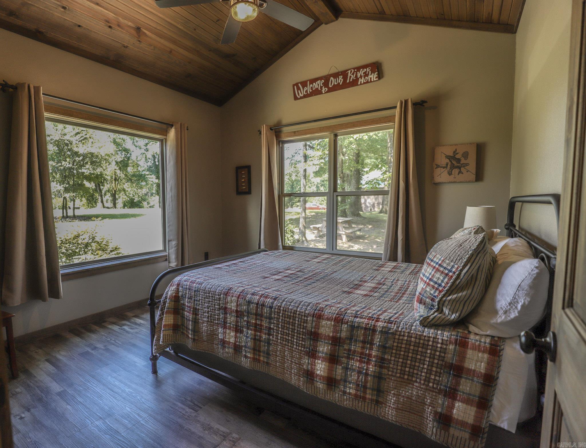 79 Kevins  Amity, AR