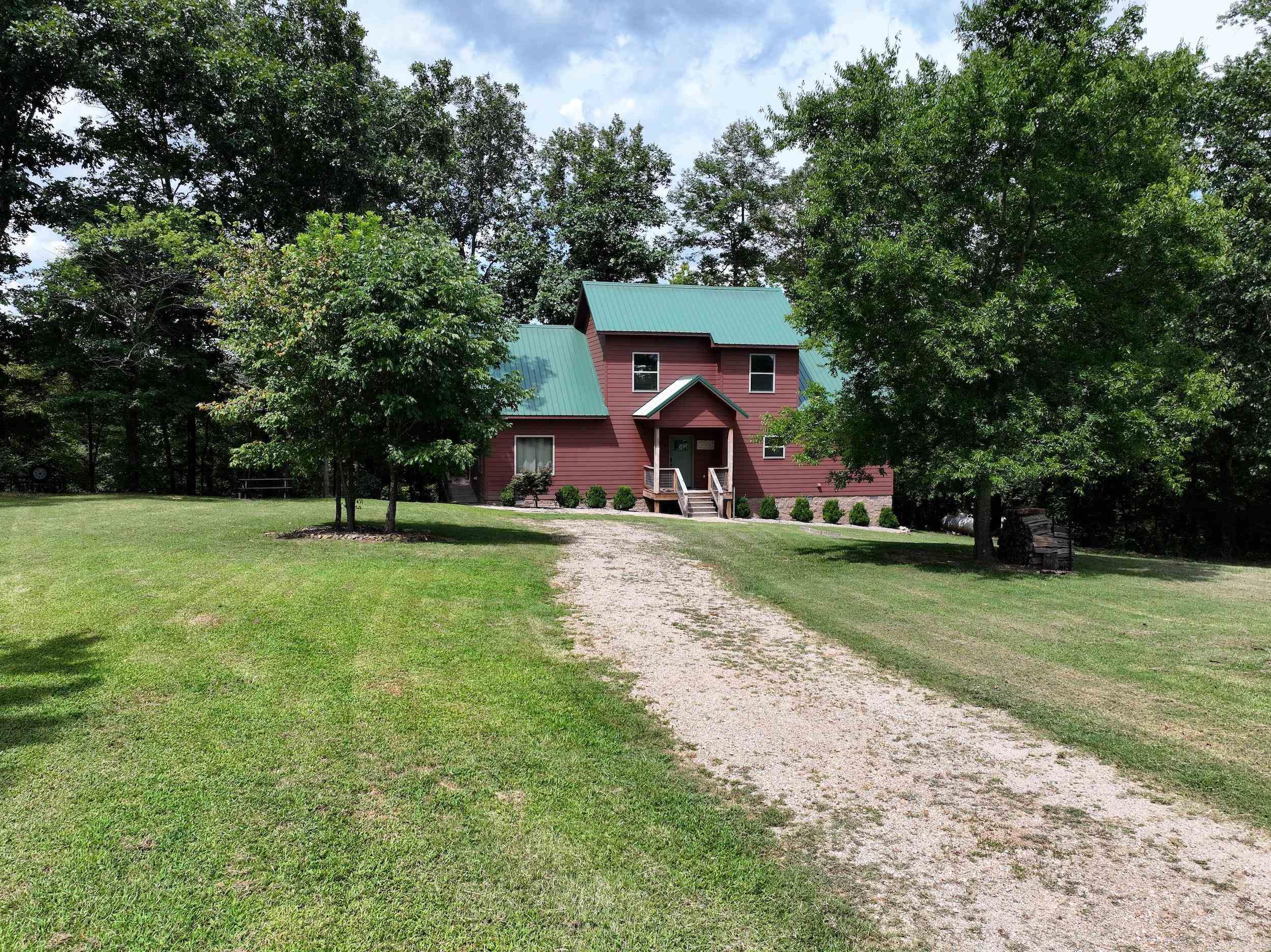 79 Kevins  Amity, AR