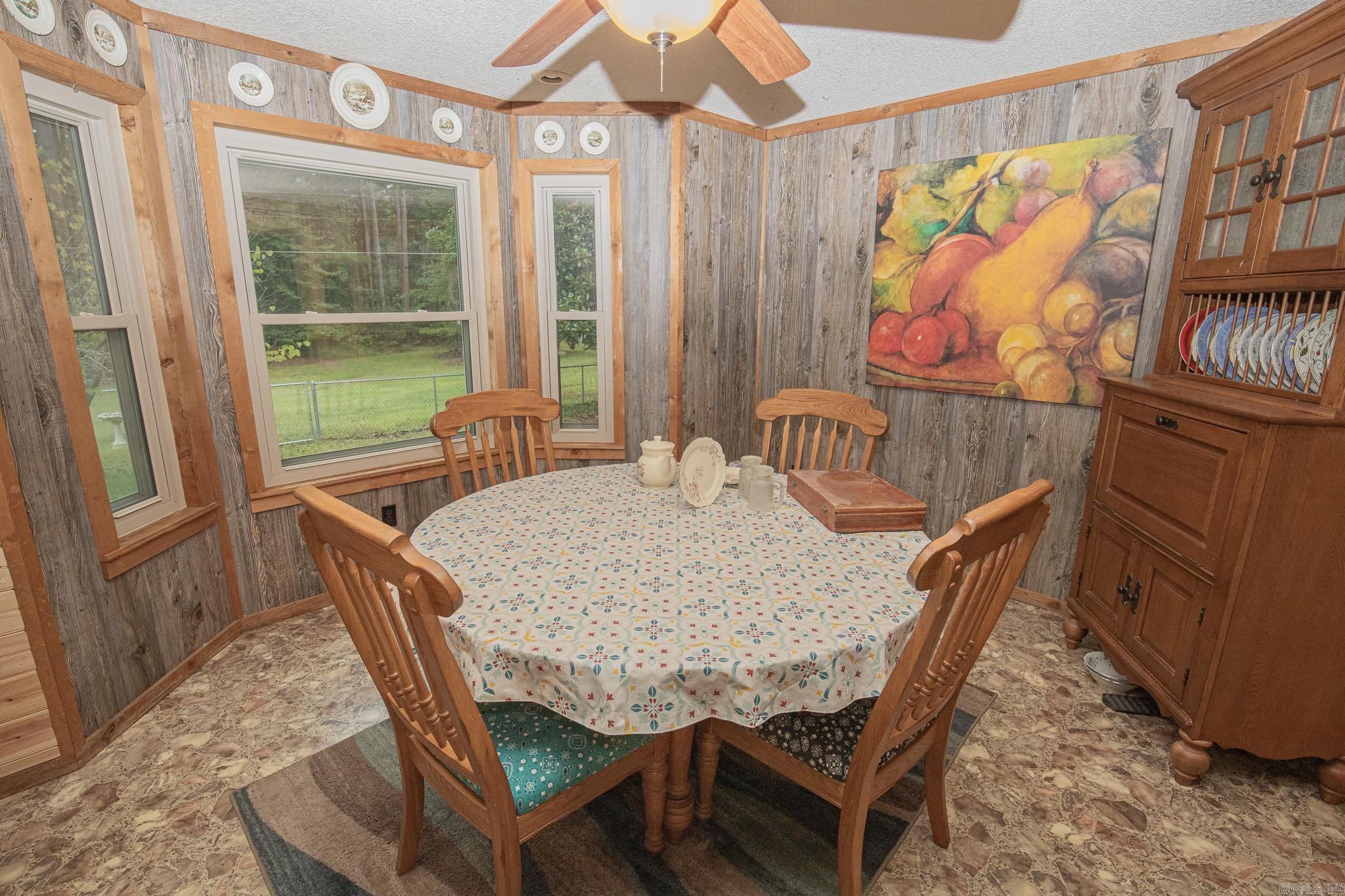 379 Grant County Rd 167077 Sheridan, AR 72150