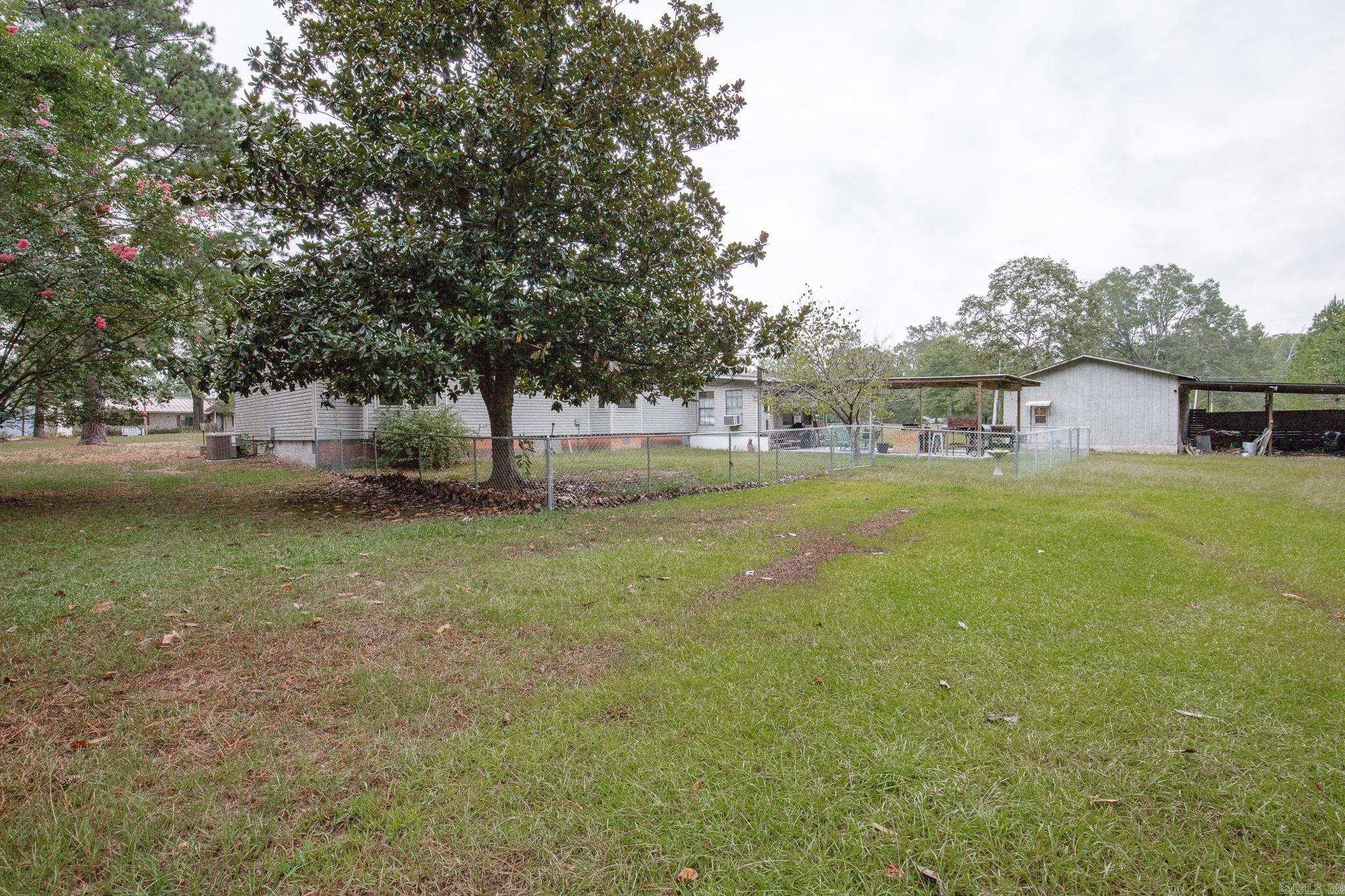 379 Grant County Rd 167077 Sheridan, AR 72150