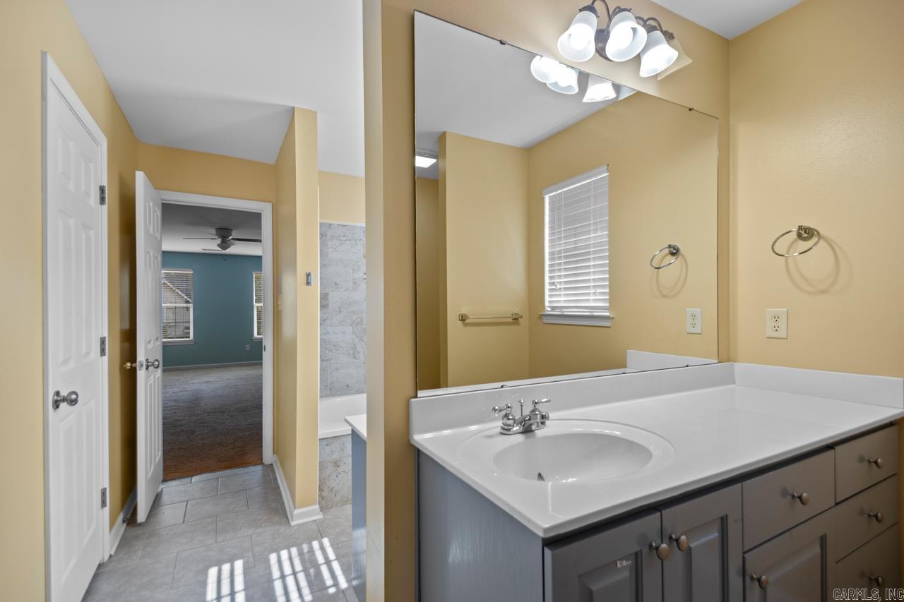 1419 River Point Court Benton, AR 72105