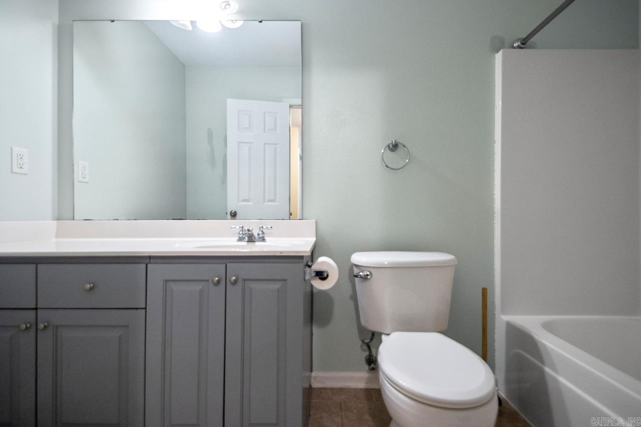 1419 River Point Court Benton, AR 72105