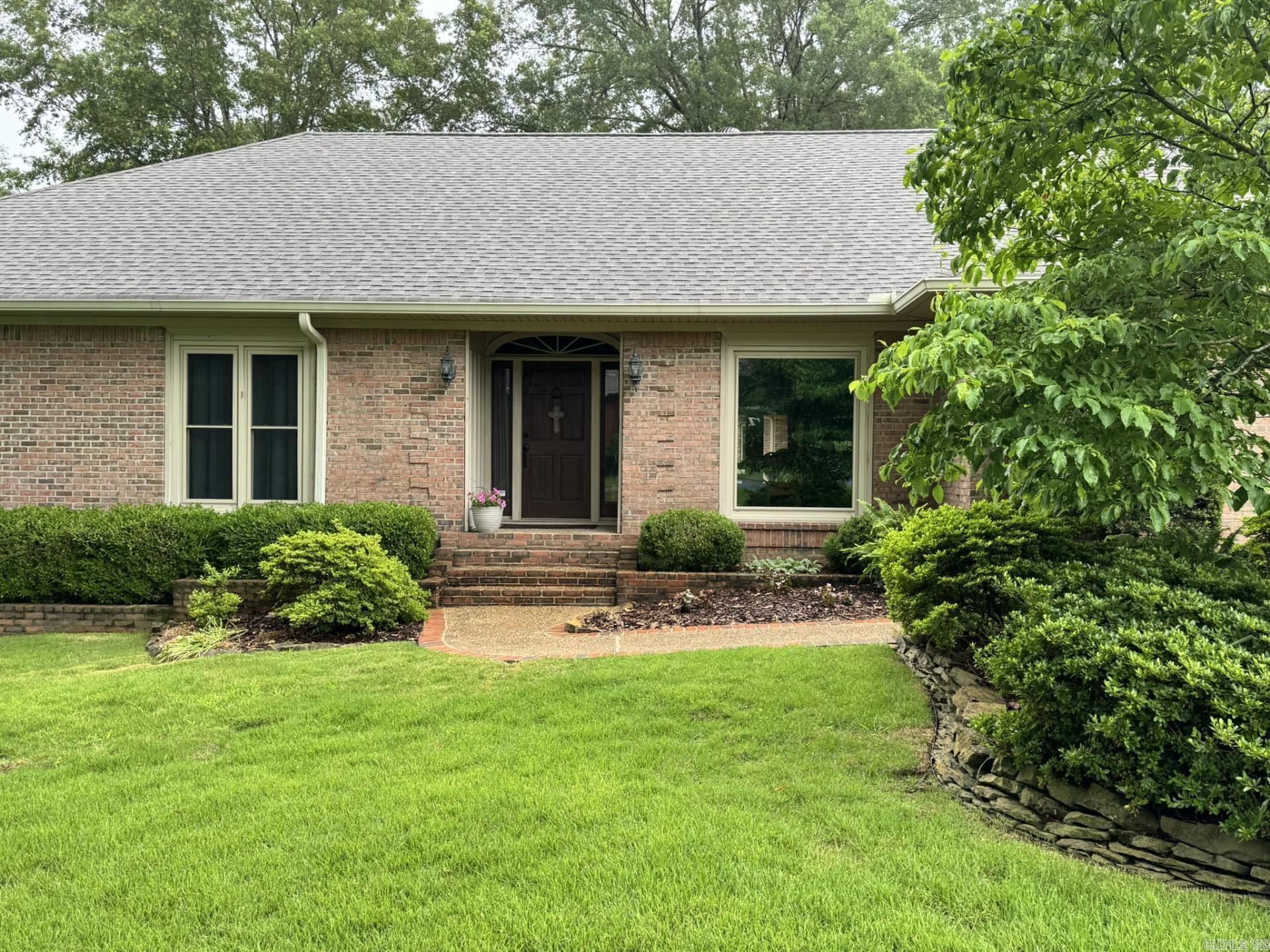 304 Quail Creek  Hot Springs, AR