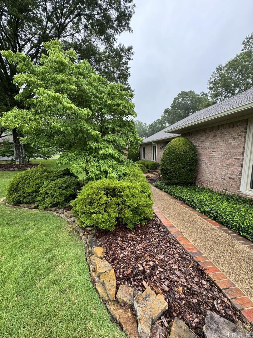 304 Quail Creek  Hot Springs, AR