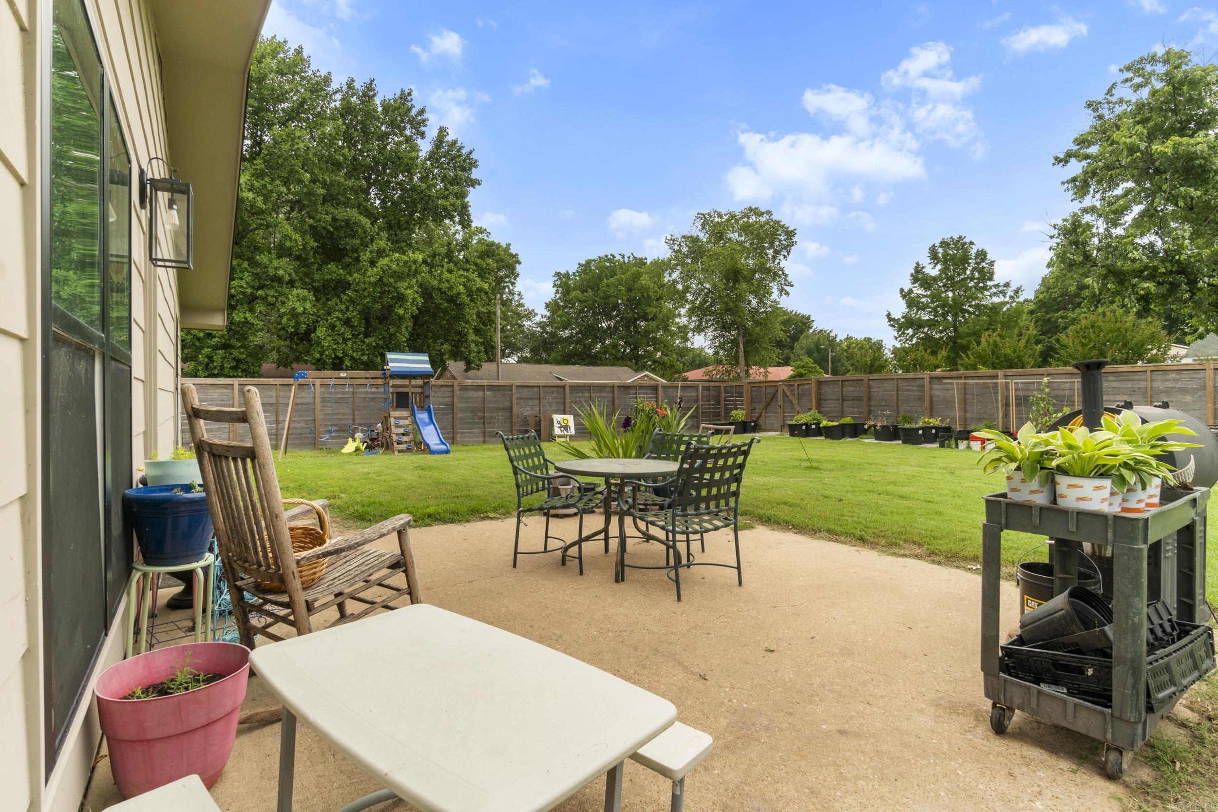 3101 Lax St Newport, AR 72112