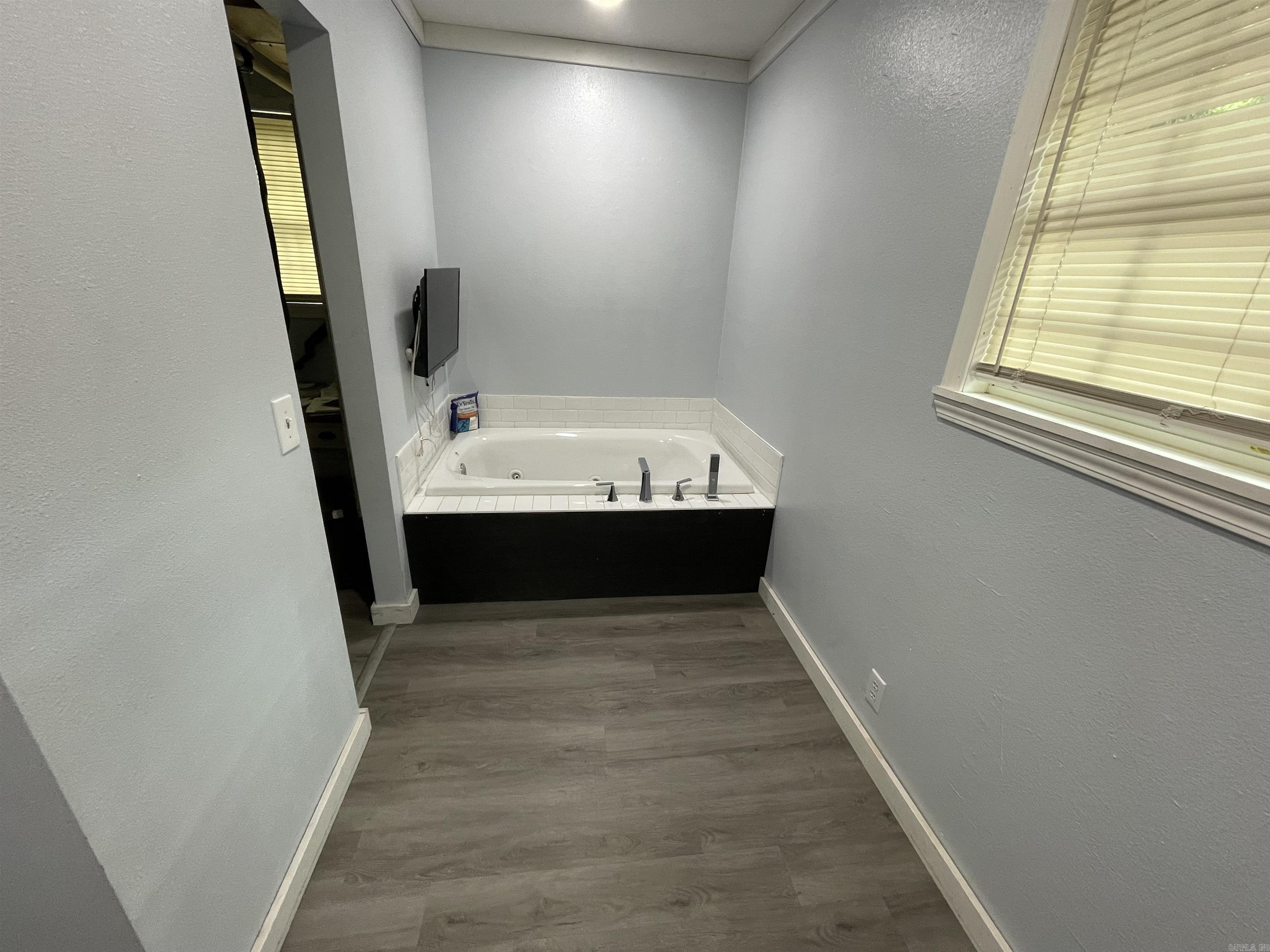 99 Country Aire Drive Heber Springs, AR 72543