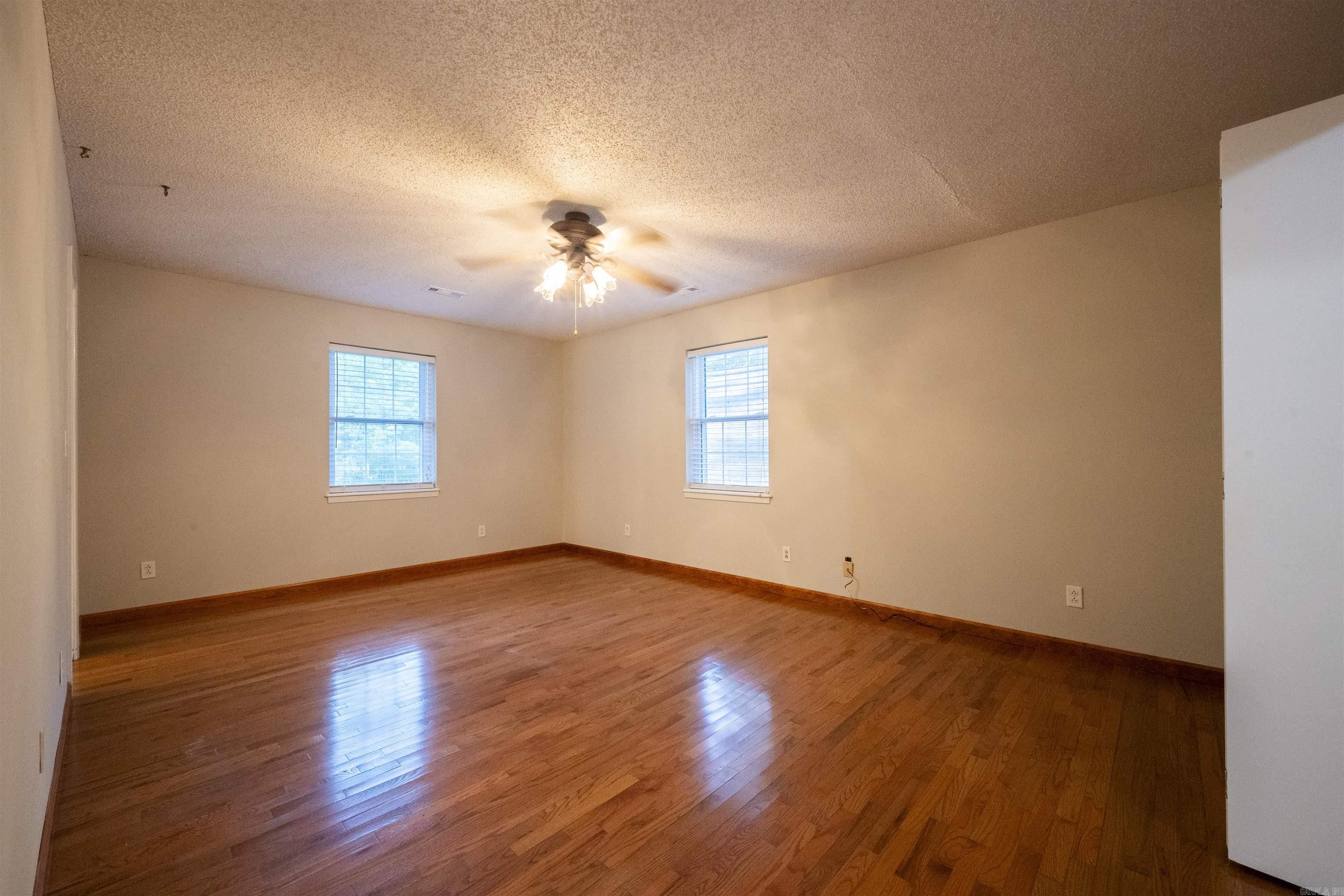 1690 Fairway Drive Batesville, AR 72501-0000