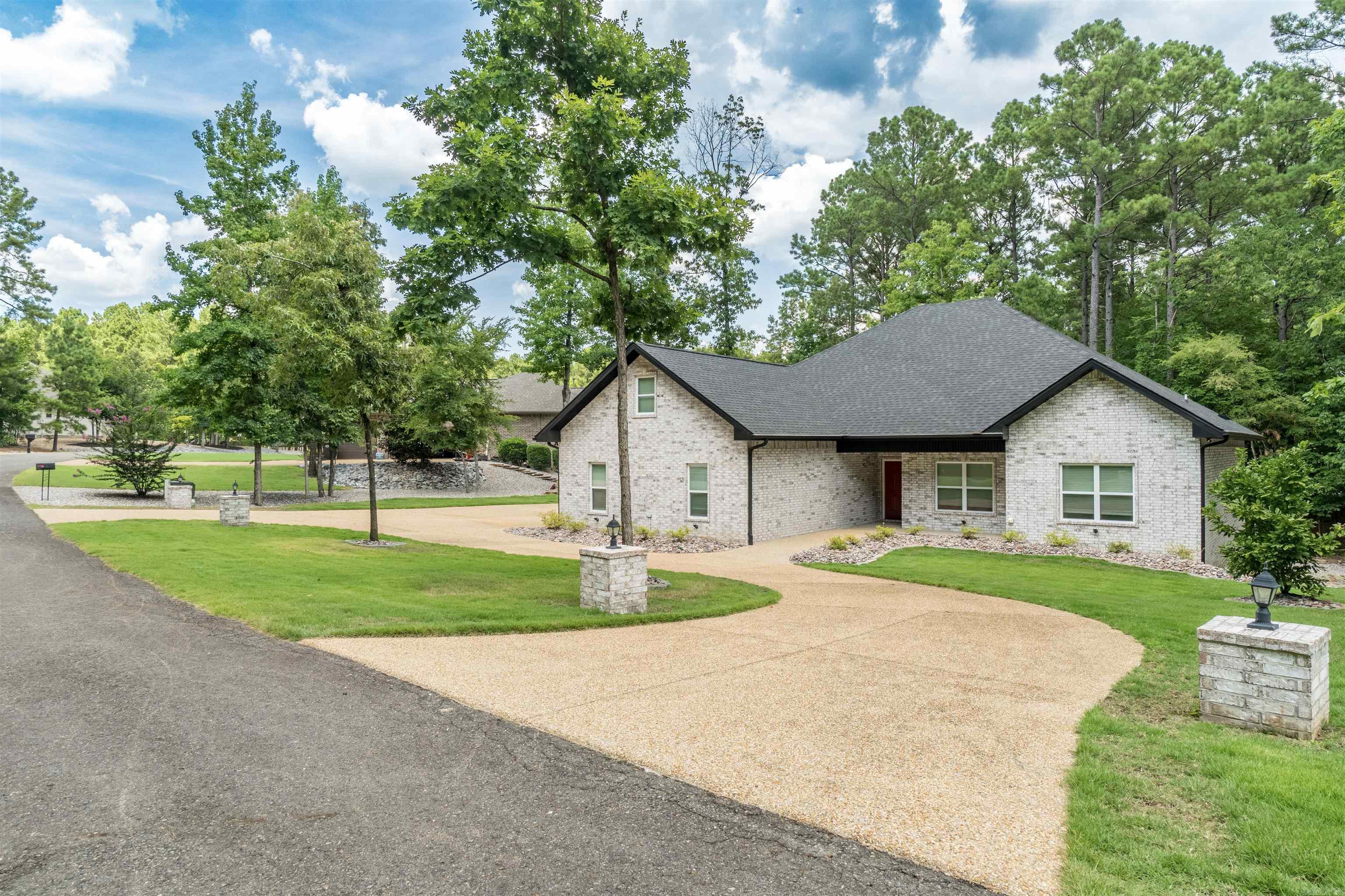 3 Ideal  Hot Springs Village, AR