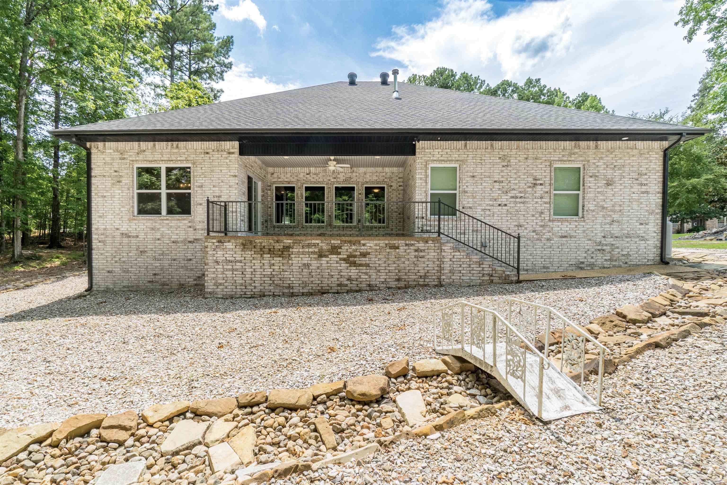 3 Ideal  Hot Springs Village, AR