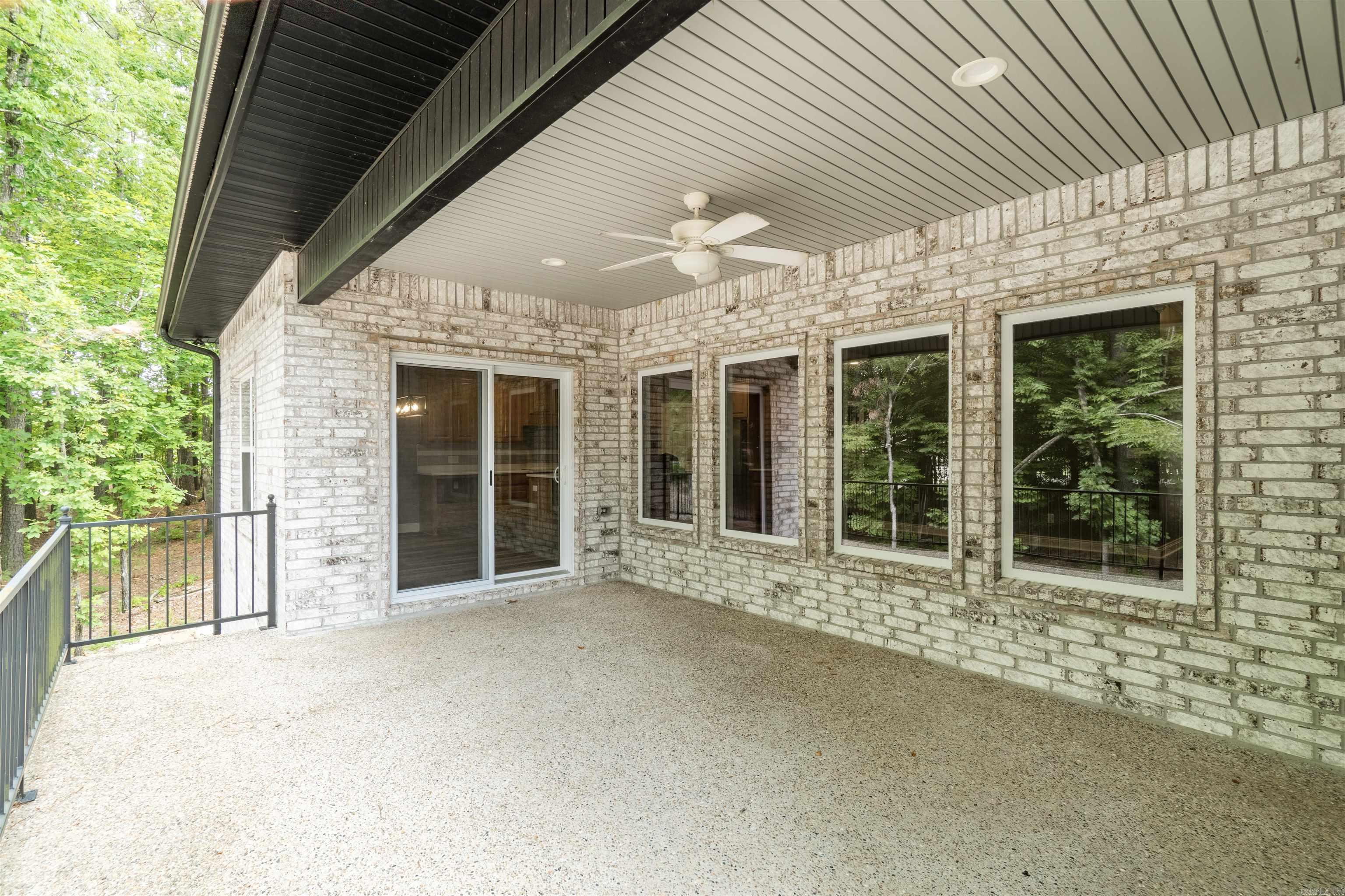 3 Ideal  Hot Springs Village, AR