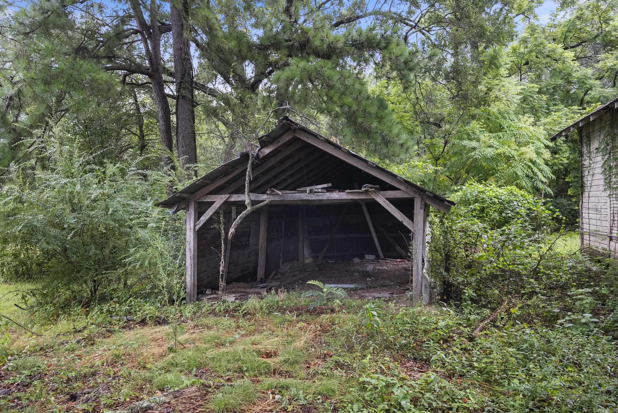 548 Highway 294  Lonoke, AR