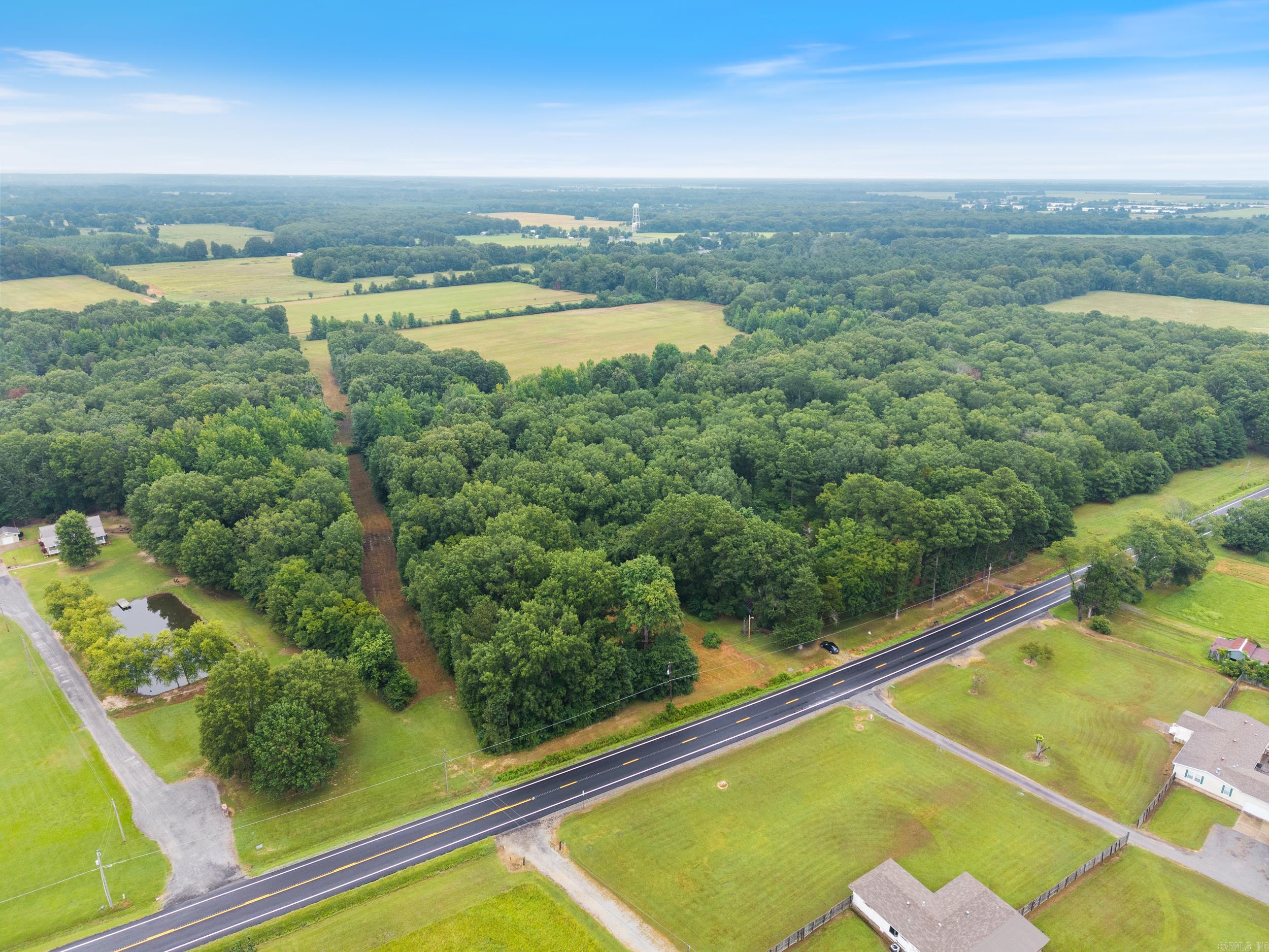 548 Highway 294  Lonoke, AR