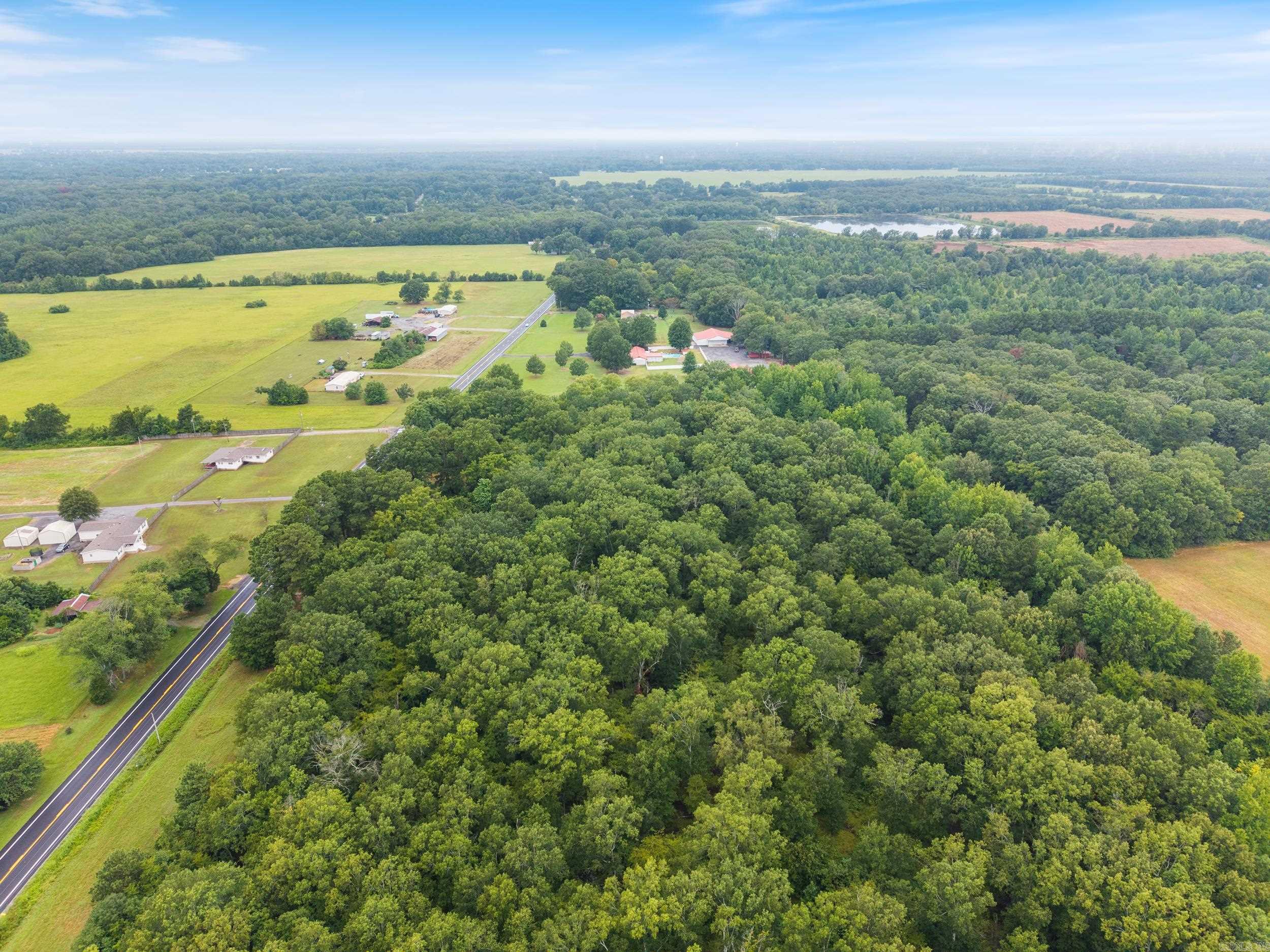 548 Highway 294  Lonoke, AR