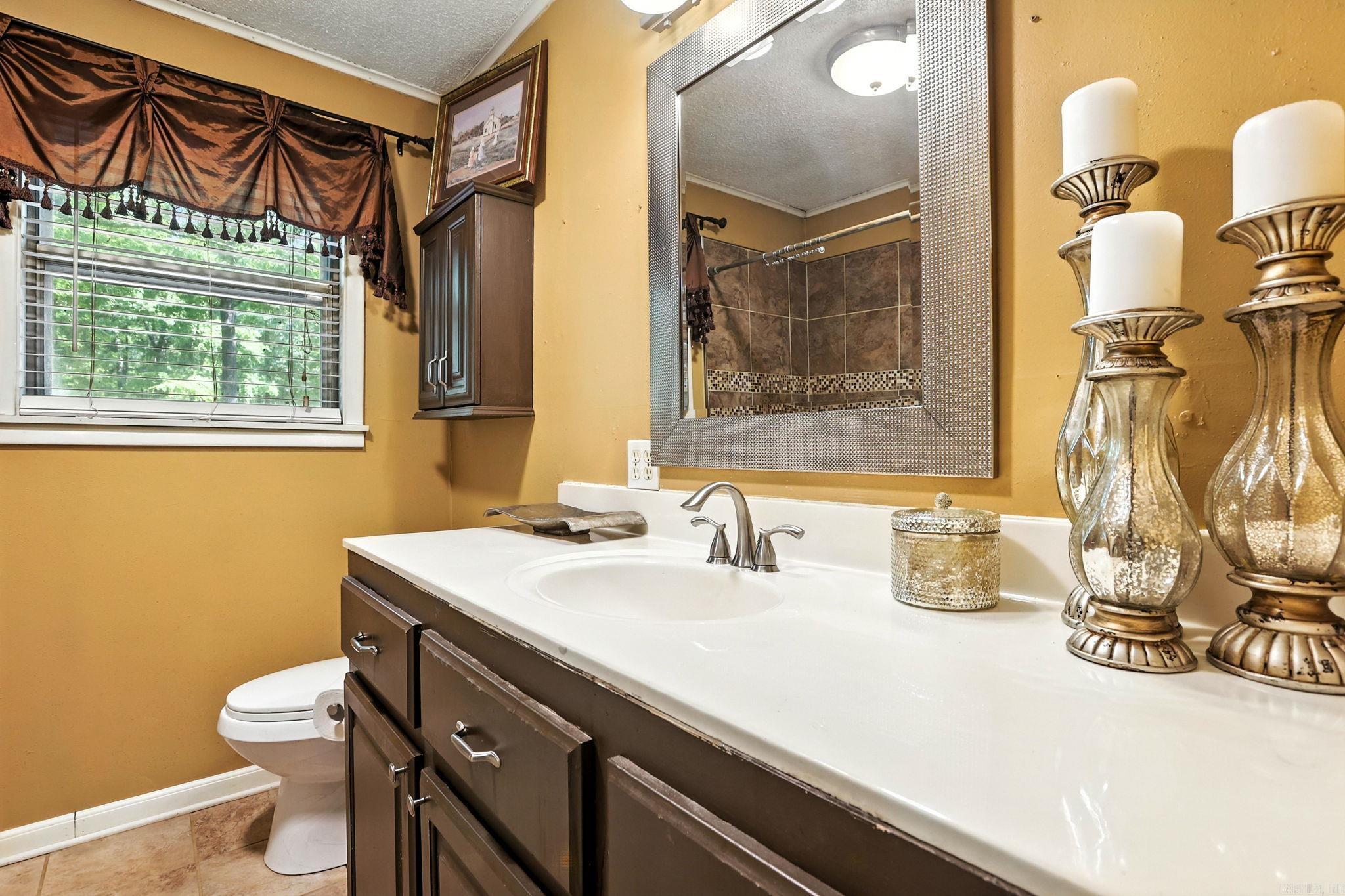 2911 Linda Kay Dr  Little Rock, AR