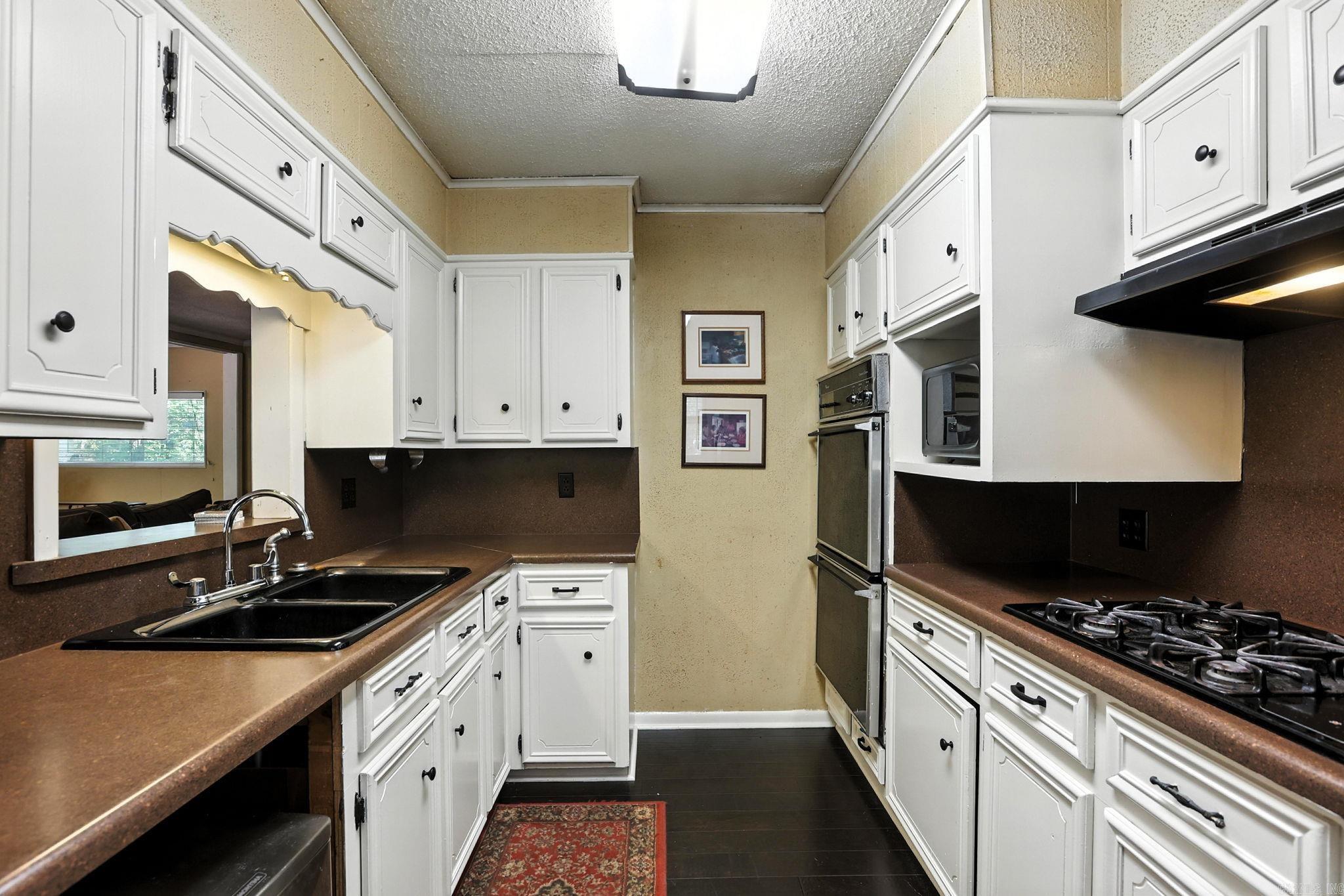 2911 Linda Kay Dr  Little Rock, AR