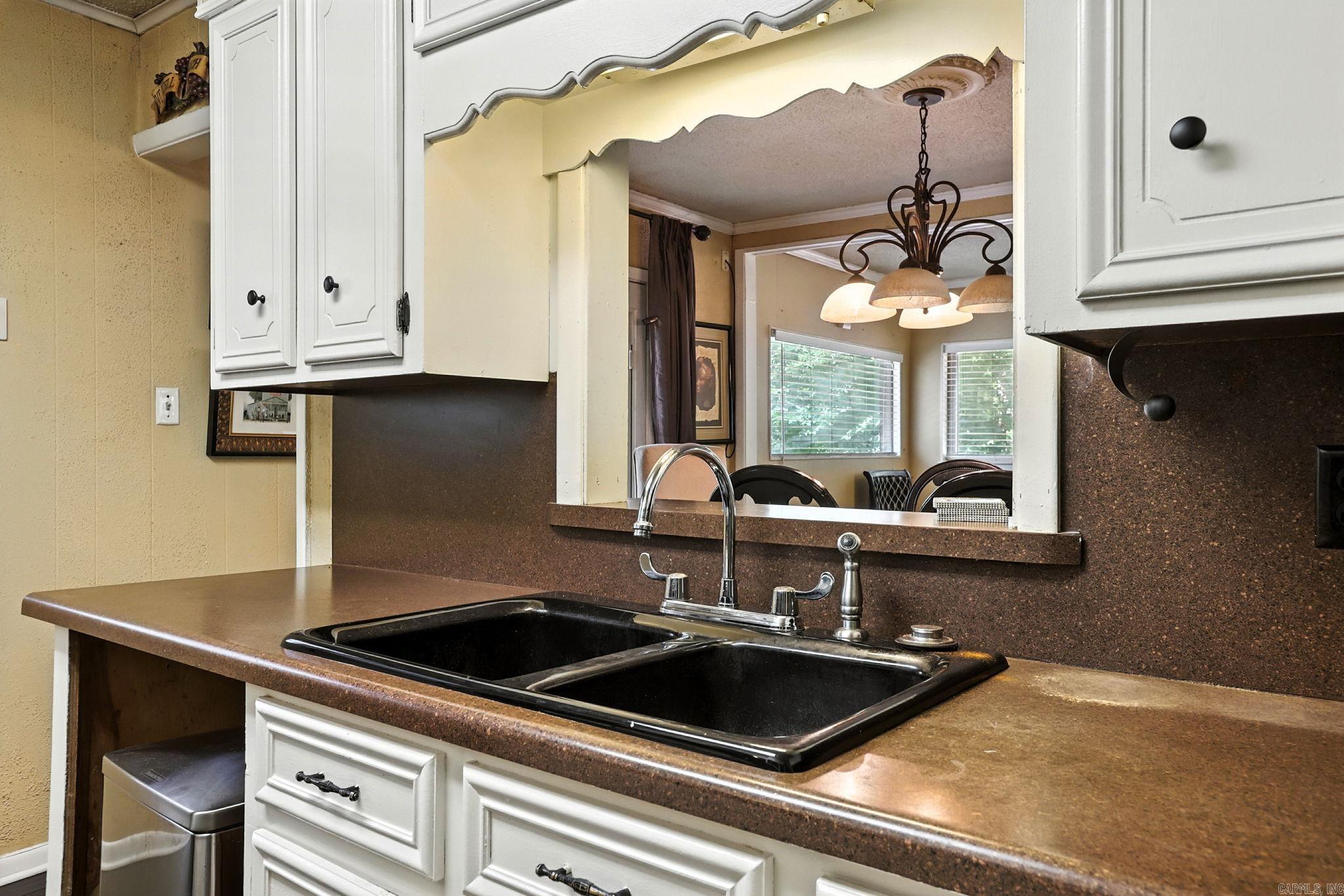 2911 Linda Kay Dr  Little Rock, AR