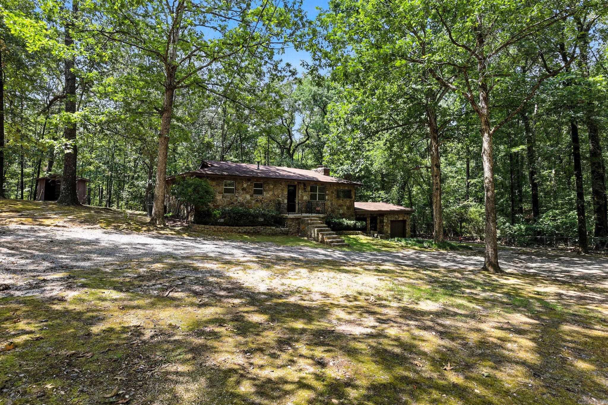 2911 Linda Kay Dr  Little Rock, AR