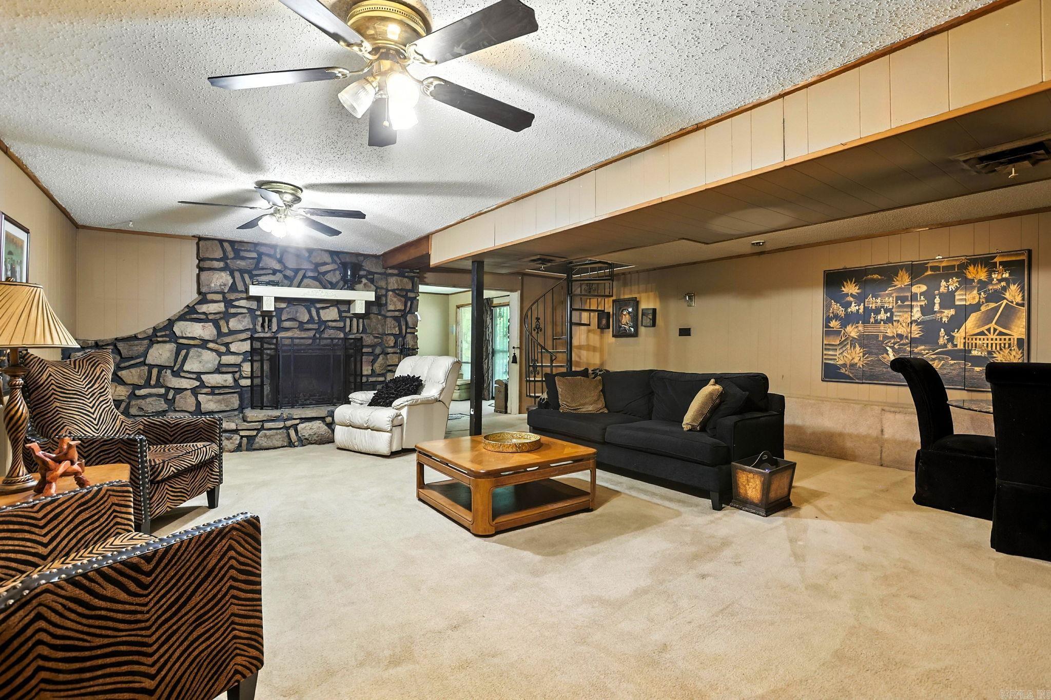 2911 Linda Kay Dr  Little Rock, AR