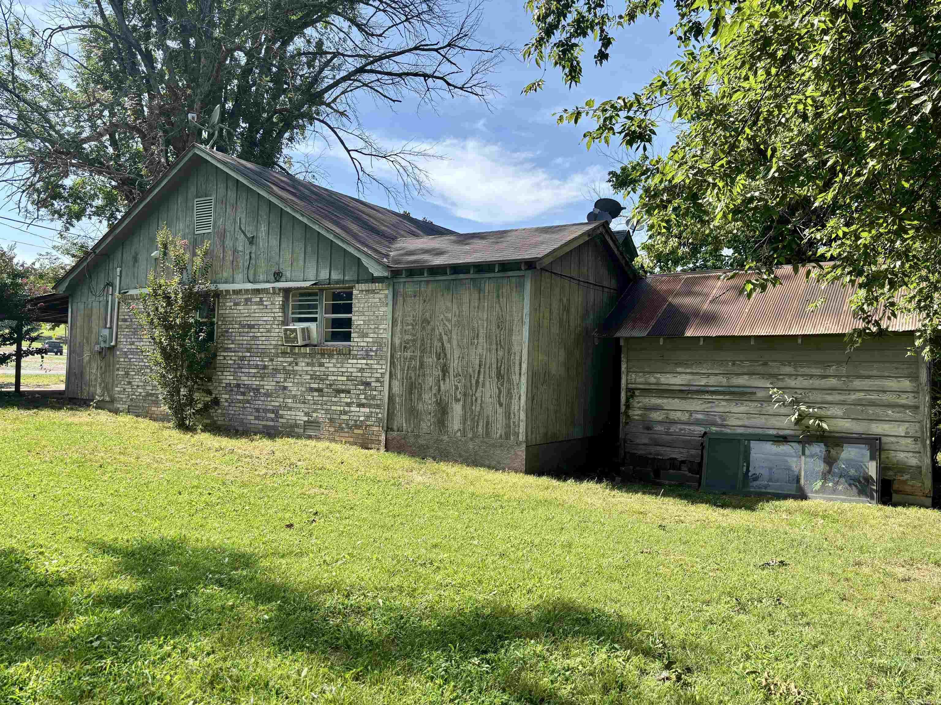 114 Ouachita  Oden, AR