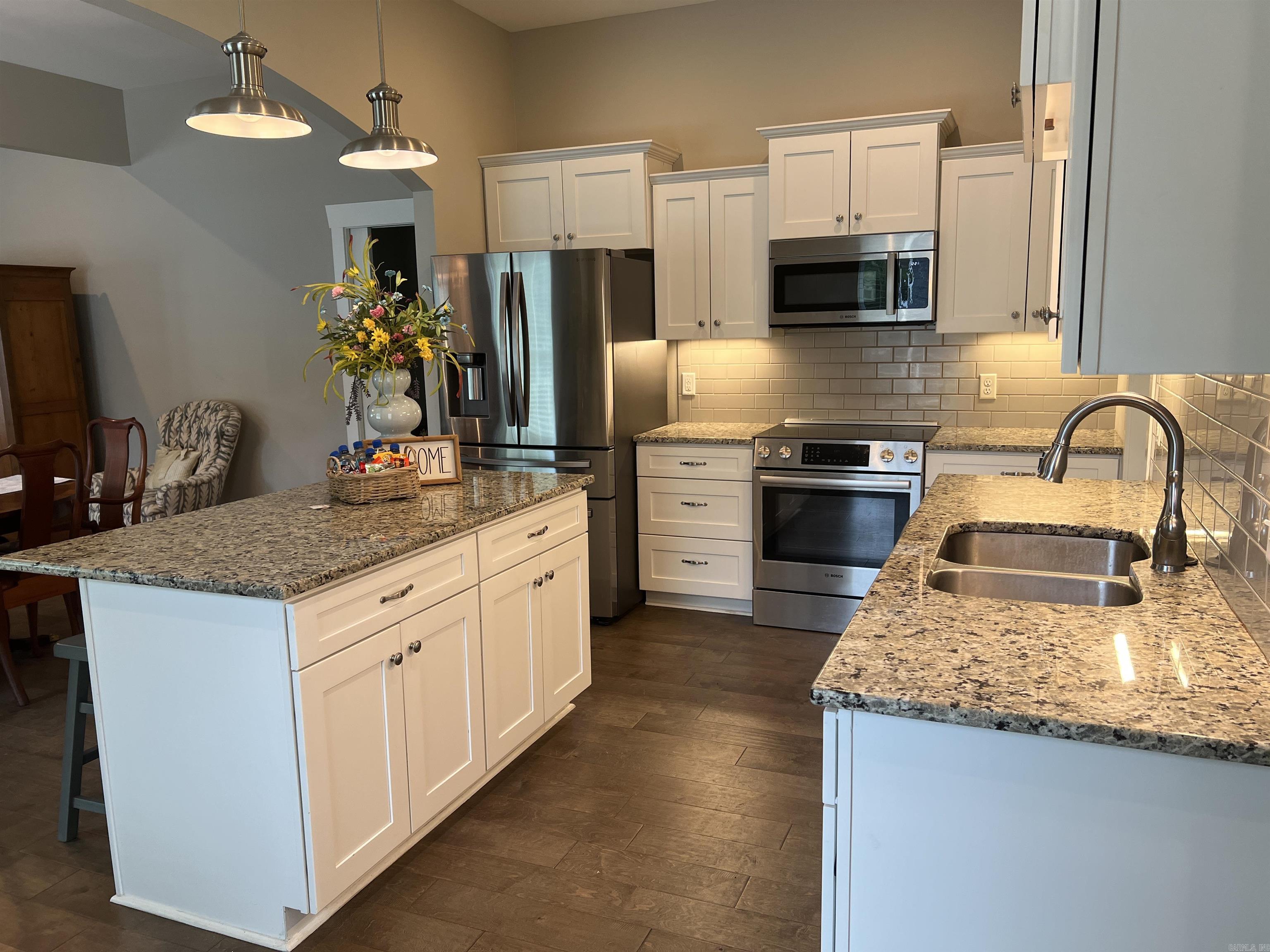 2850 Stonebrook  Conway, AR