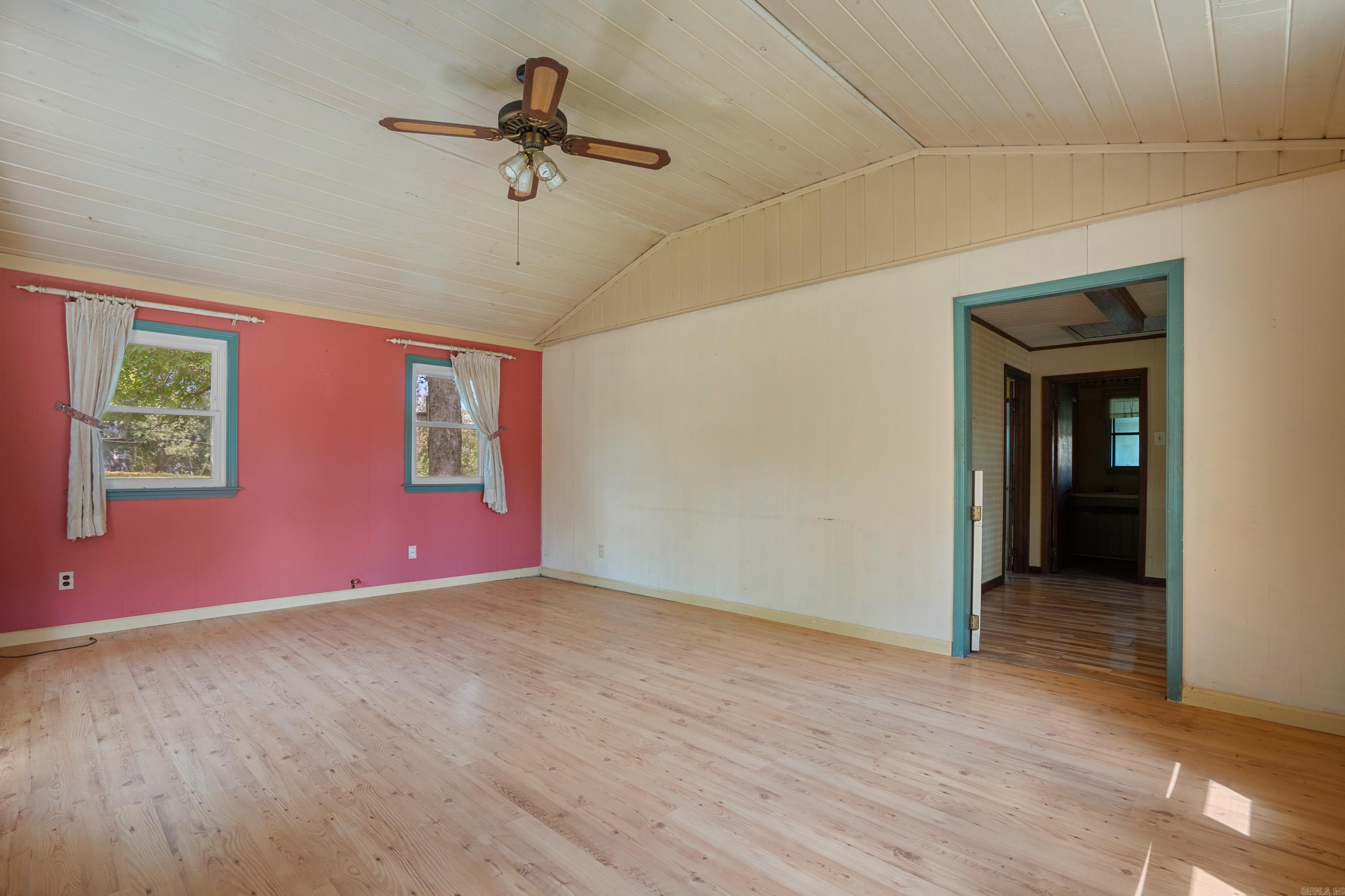 256 Forest Ridge Rd Road Royal, AR 71968