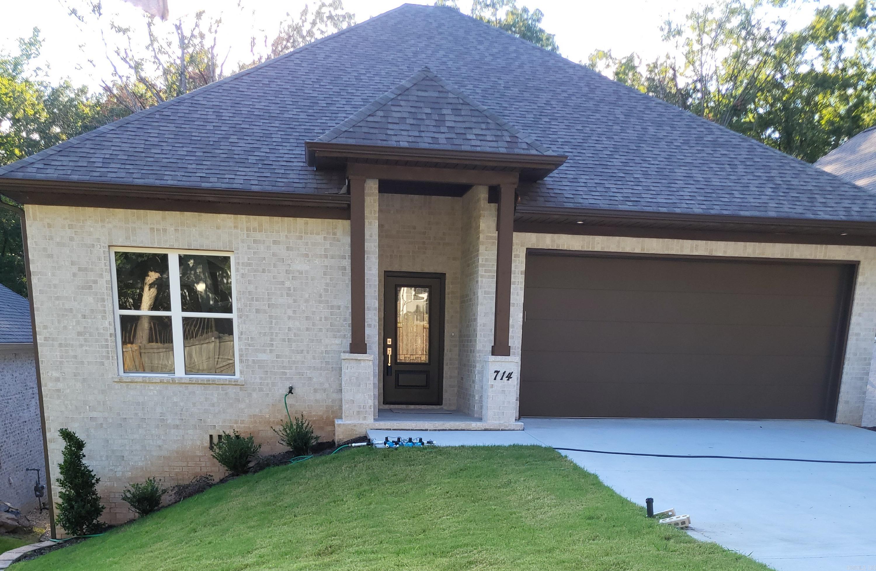714 Atkins Road Little Rock, AR 72211