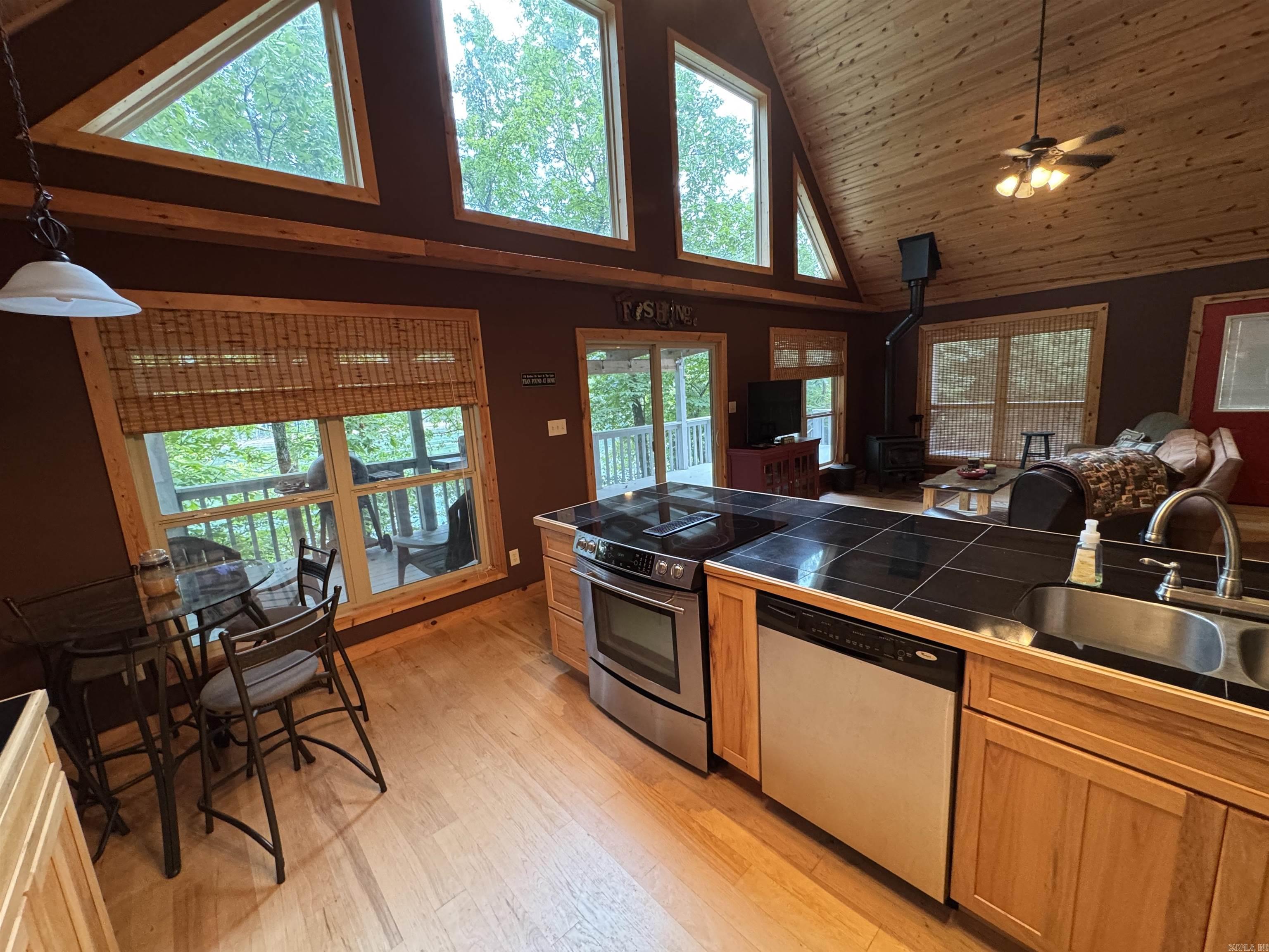 530 Weldon Road Edgemont, AR 72044