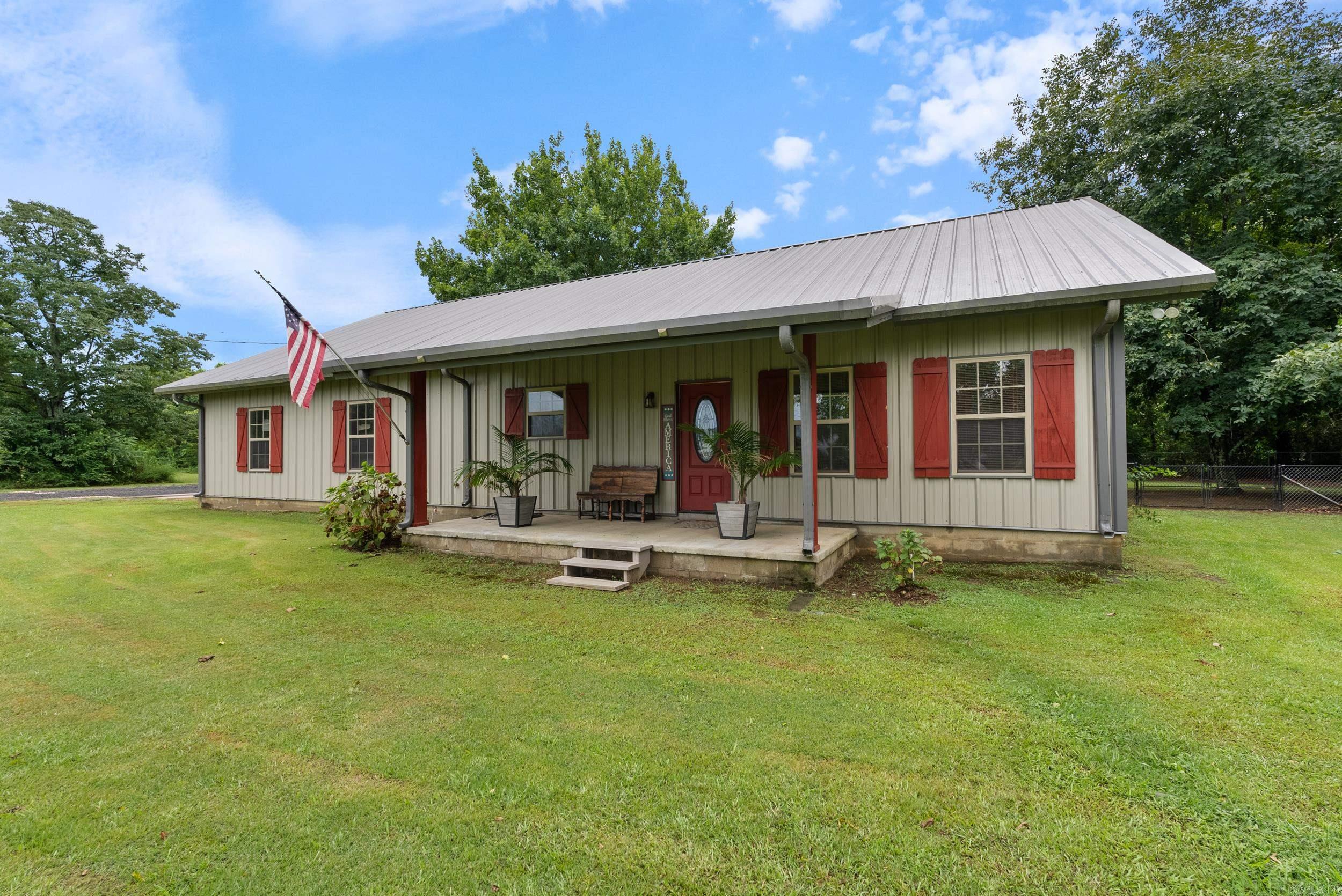 688 Main Street Conway, AR 72032