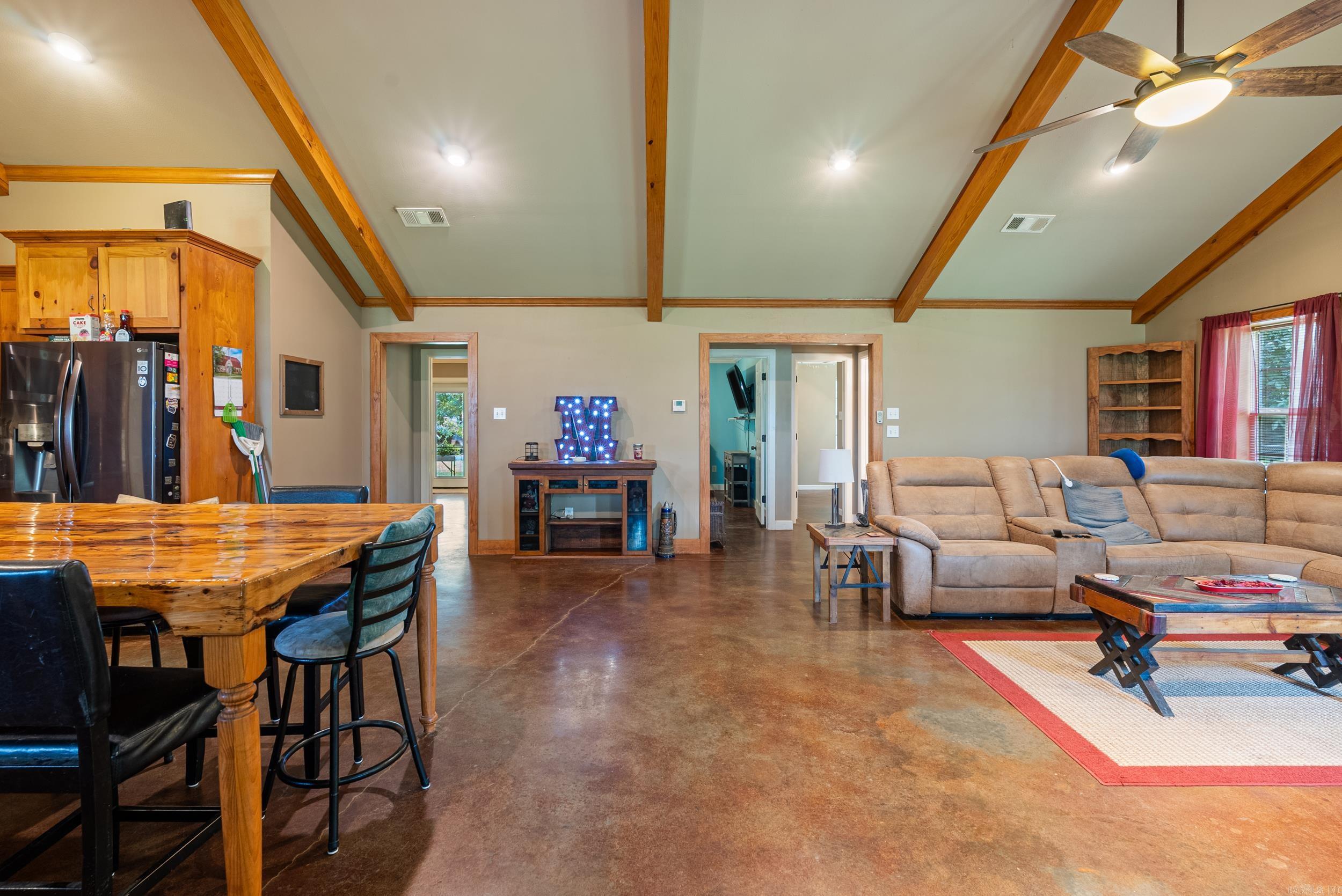 688 Main Street Conway, AR 72032