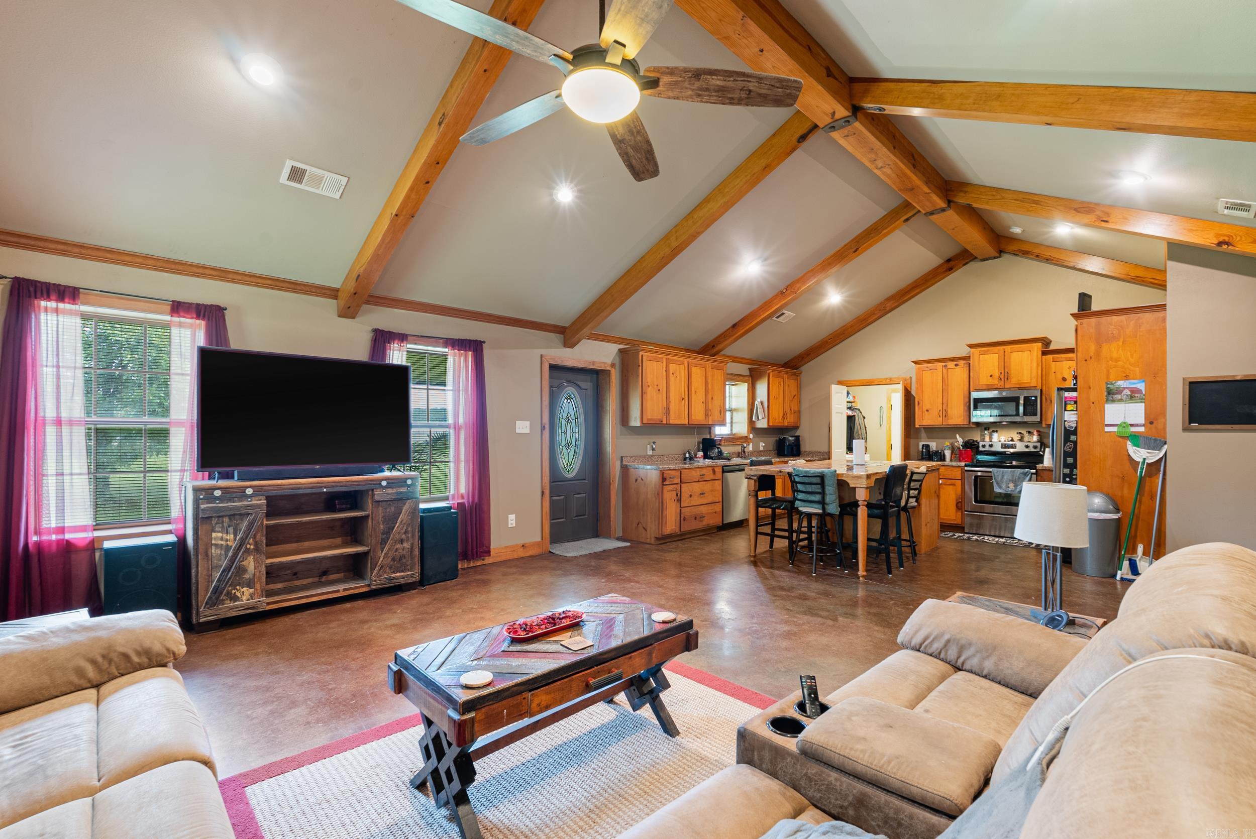 688 Main Street Conway, AR 72032
